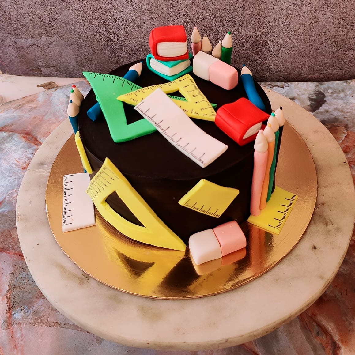 Back to School Themed Cake