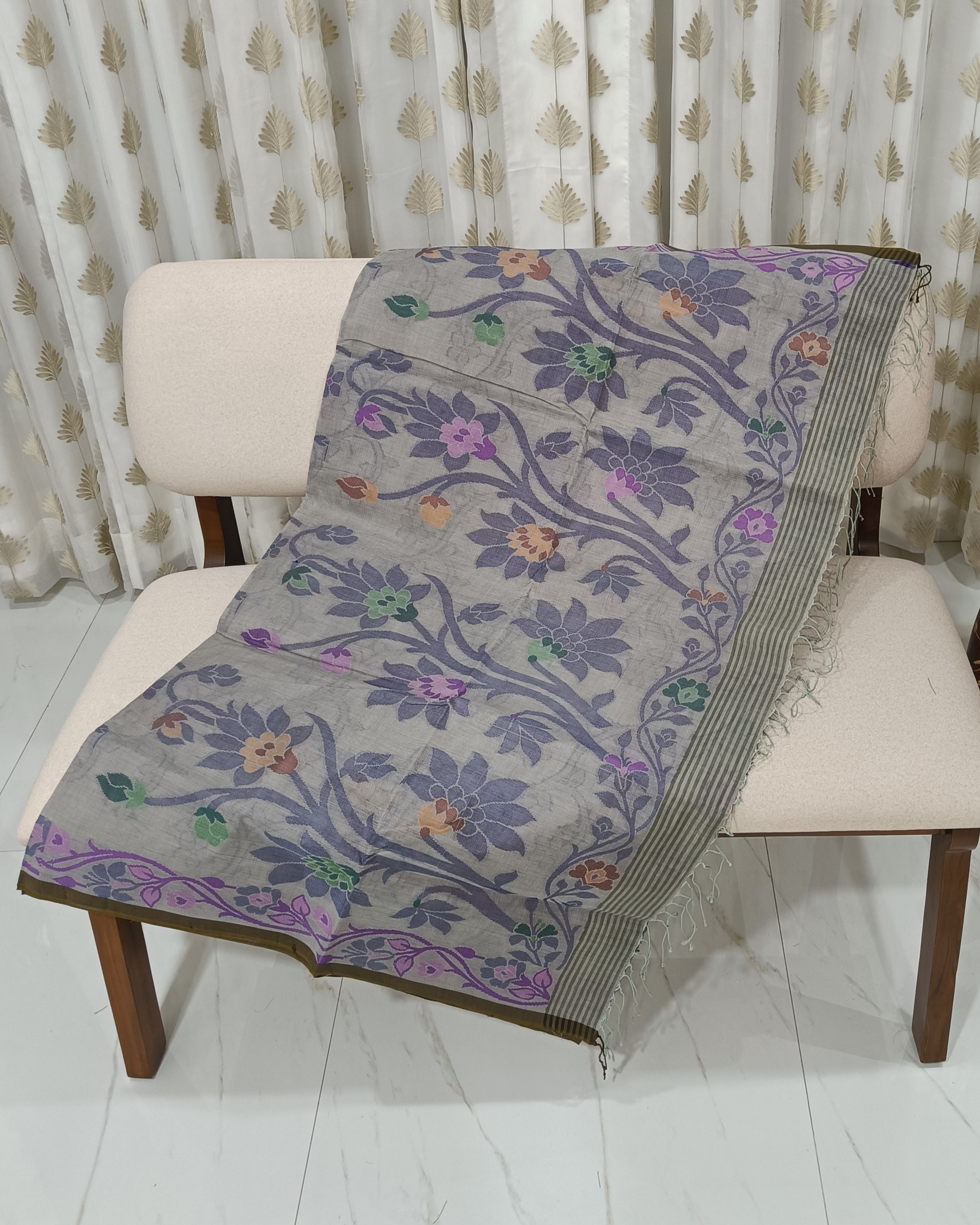 Soft Purple Pure Cotton Saree With Floral Thread Work All Over