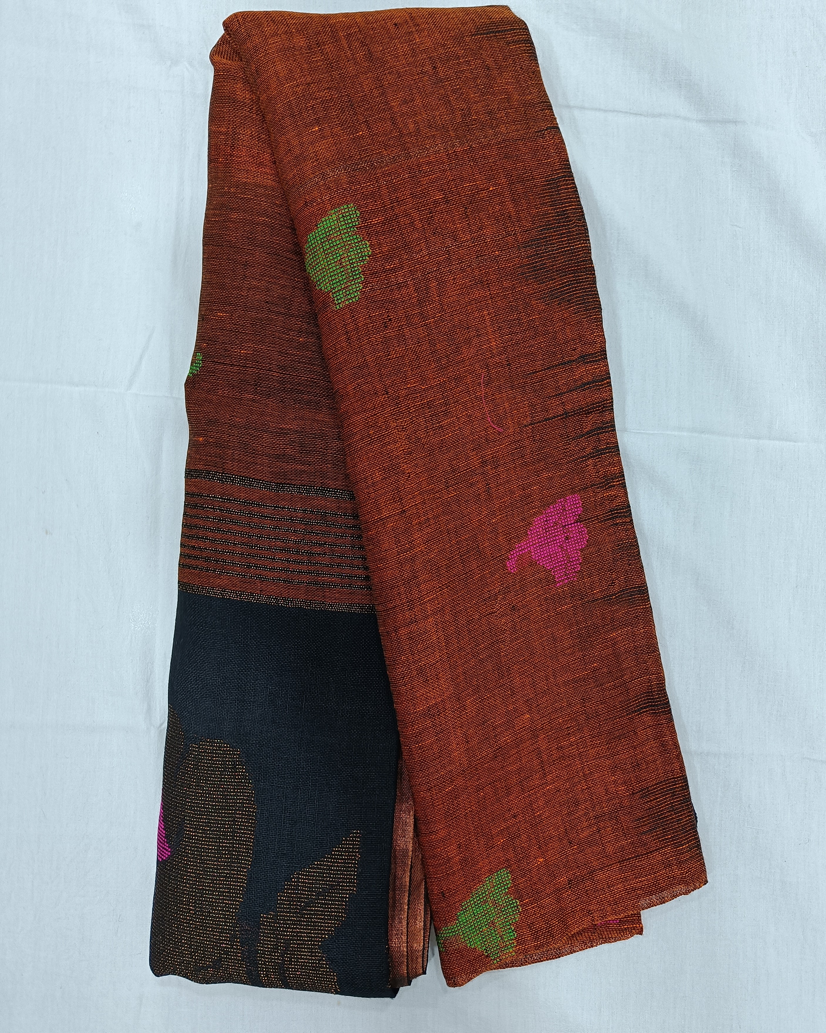 Brown Linen Saree with Weaved Flowers and Balck Pallu with Zari Flowers