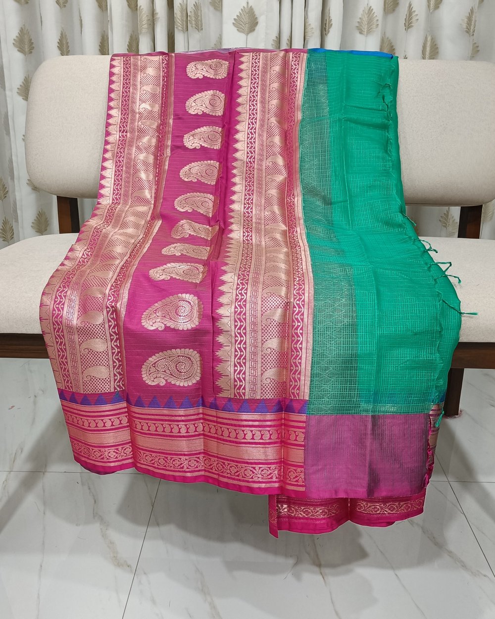 Green Kota Gadwal Saree With Golden Zari Pink Pallu