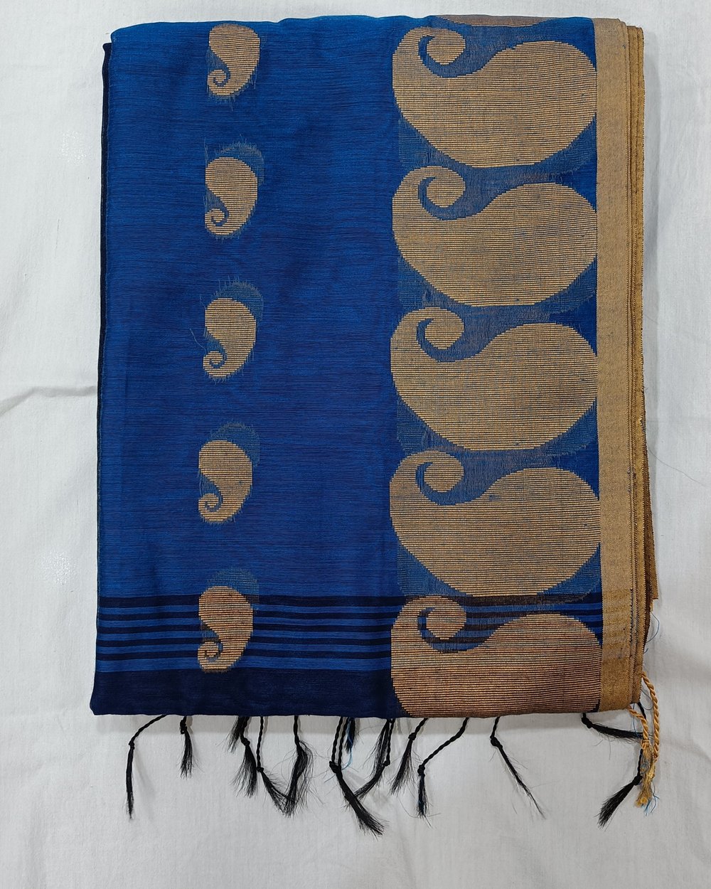 Blue Color Cotton Blend Saree With Paisley Weaving 
