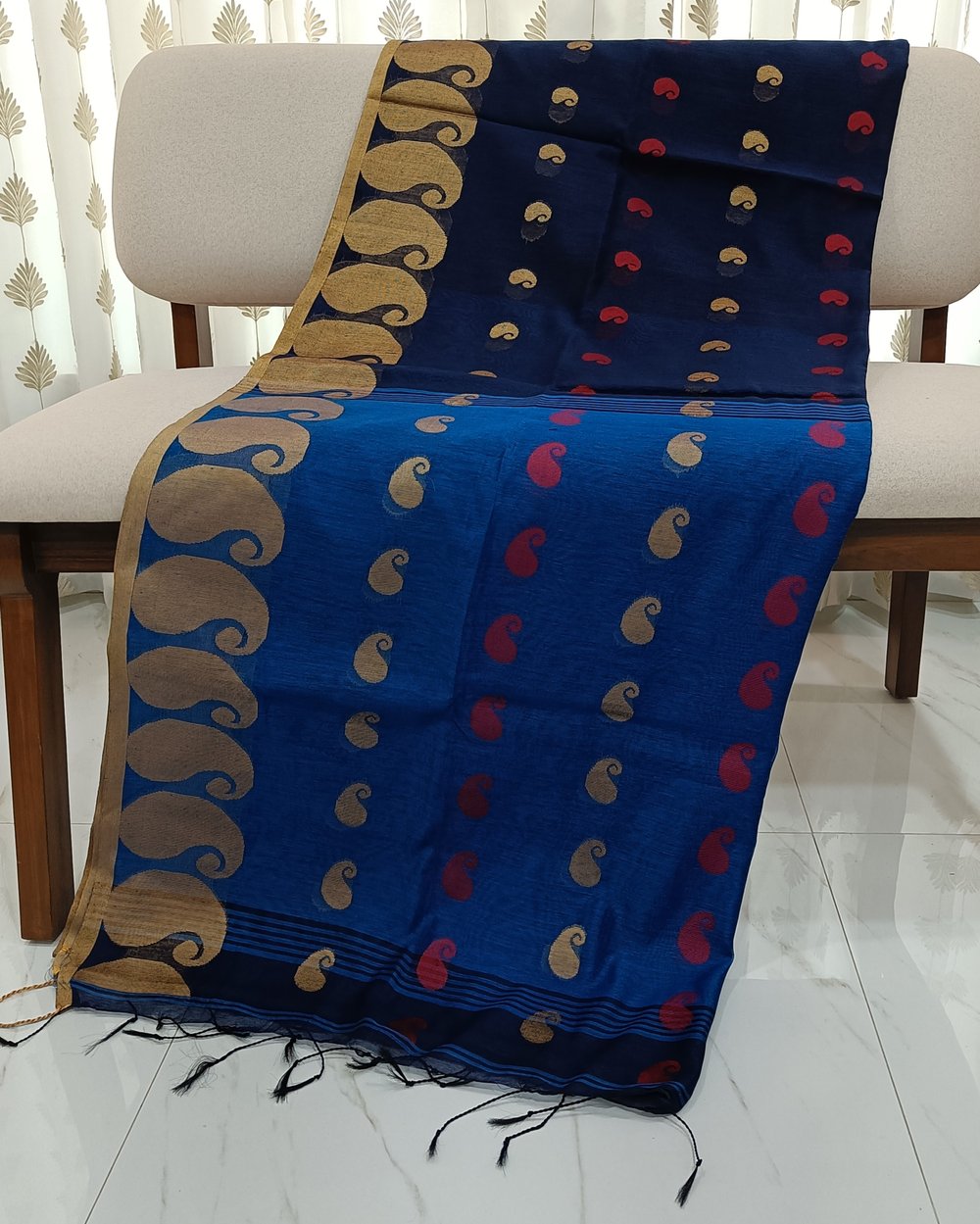 Blue Color Cotton Blend Saree With Paisley Weaving 