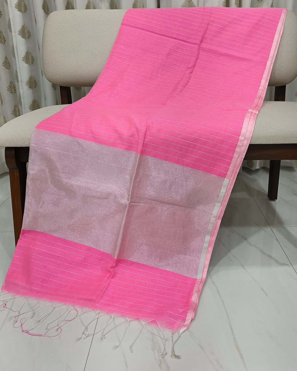 Light Pink Cotton Blended Saree With Silver Pallu