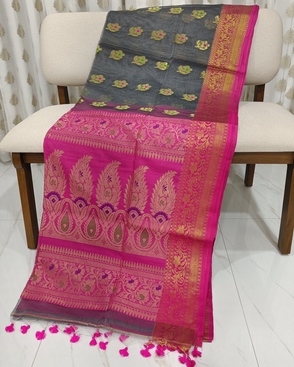Grey Transparent Resham Saree And Pink Pallu With Banarasi Threadwork In Golden Zari 