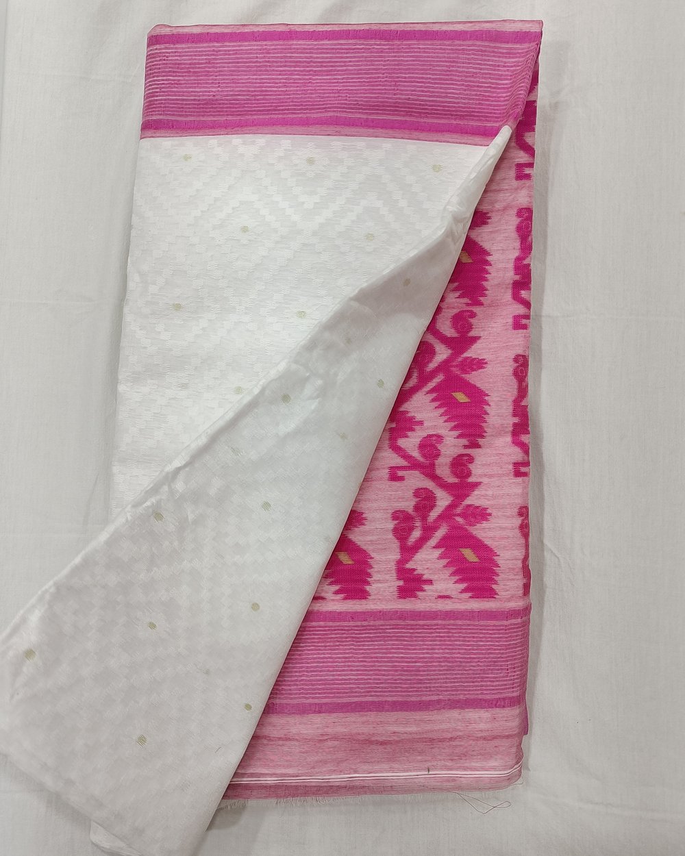 White Color Hard Jamdani With Bright Pink Jaal Work On Pallu