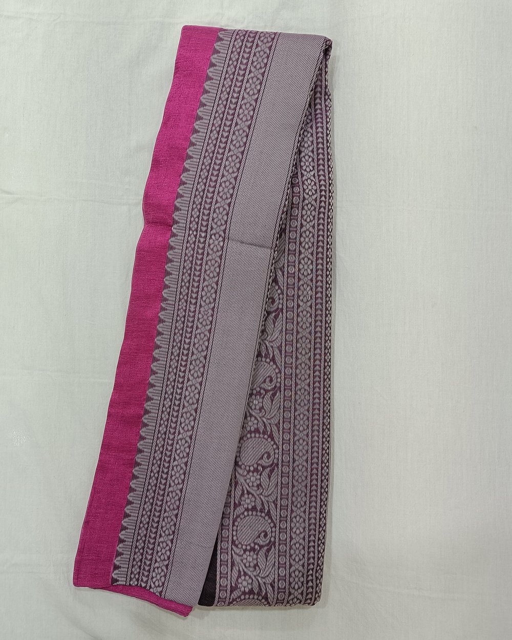 Pink Dual Tone Tissue Saree With Big Weaved Border In Black and White