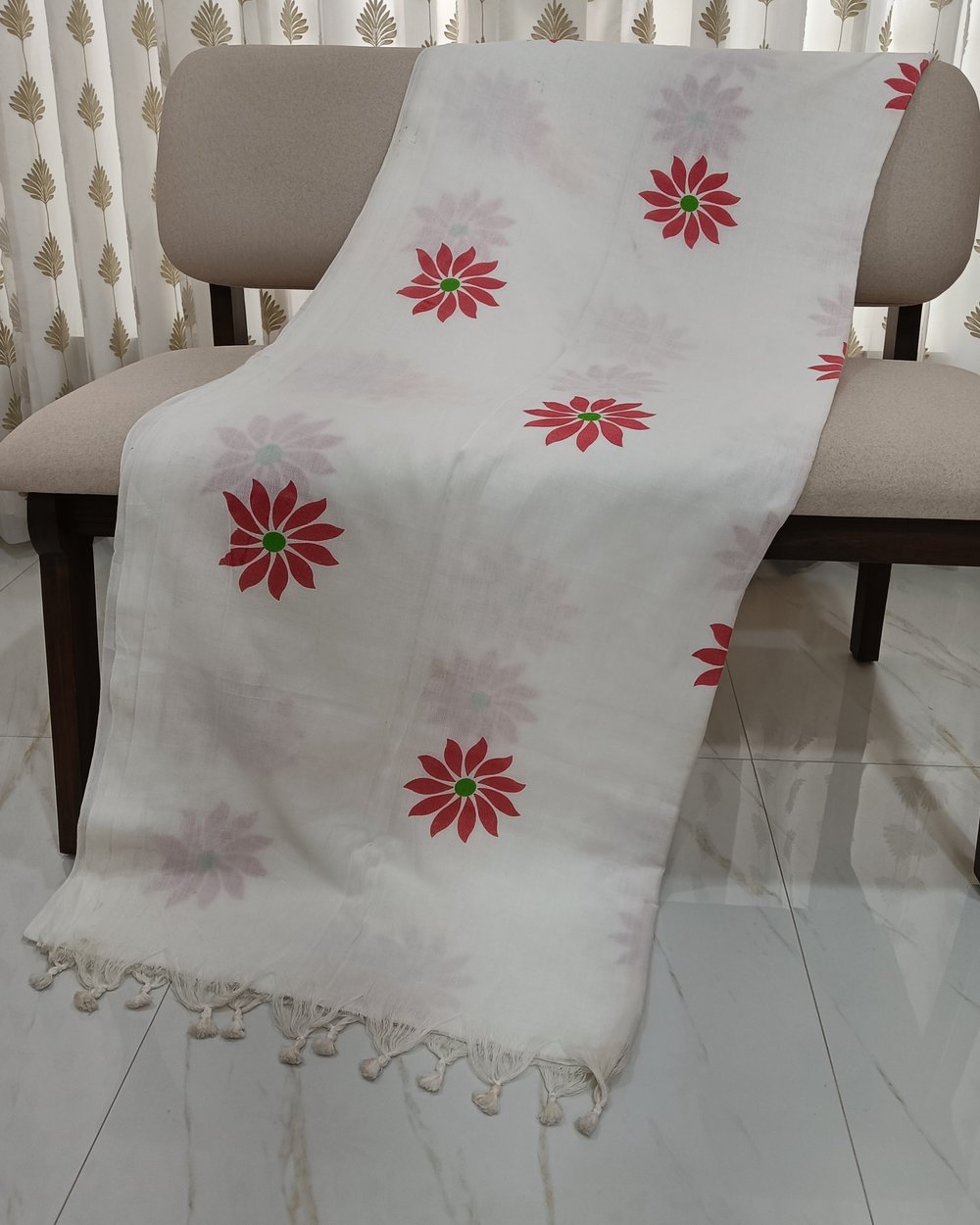 White Color Khadi Saree With Red Sunflower Print