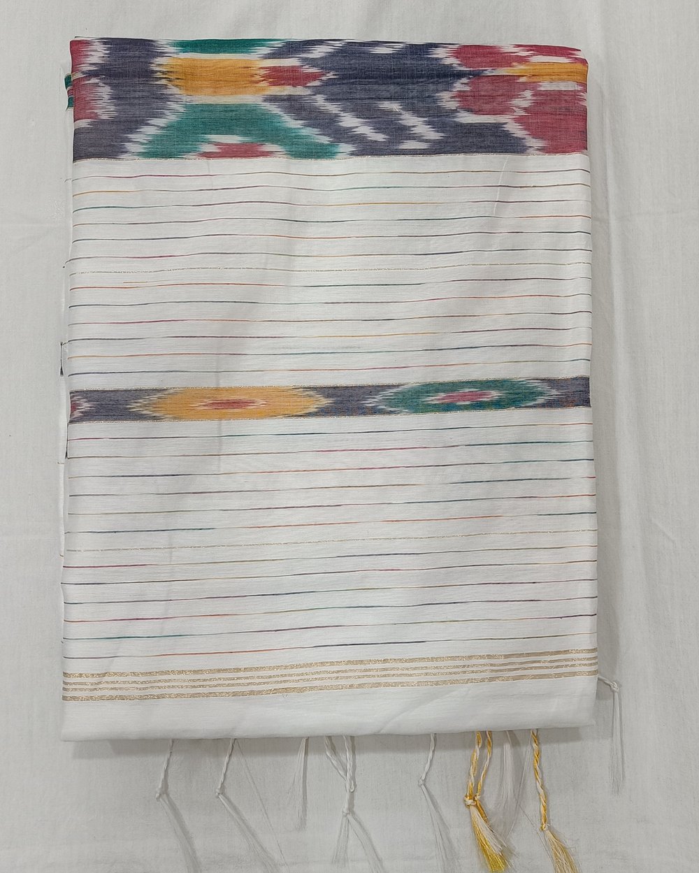 White Cotton Blended Saree With Popular Sambalpuri Kotki Work