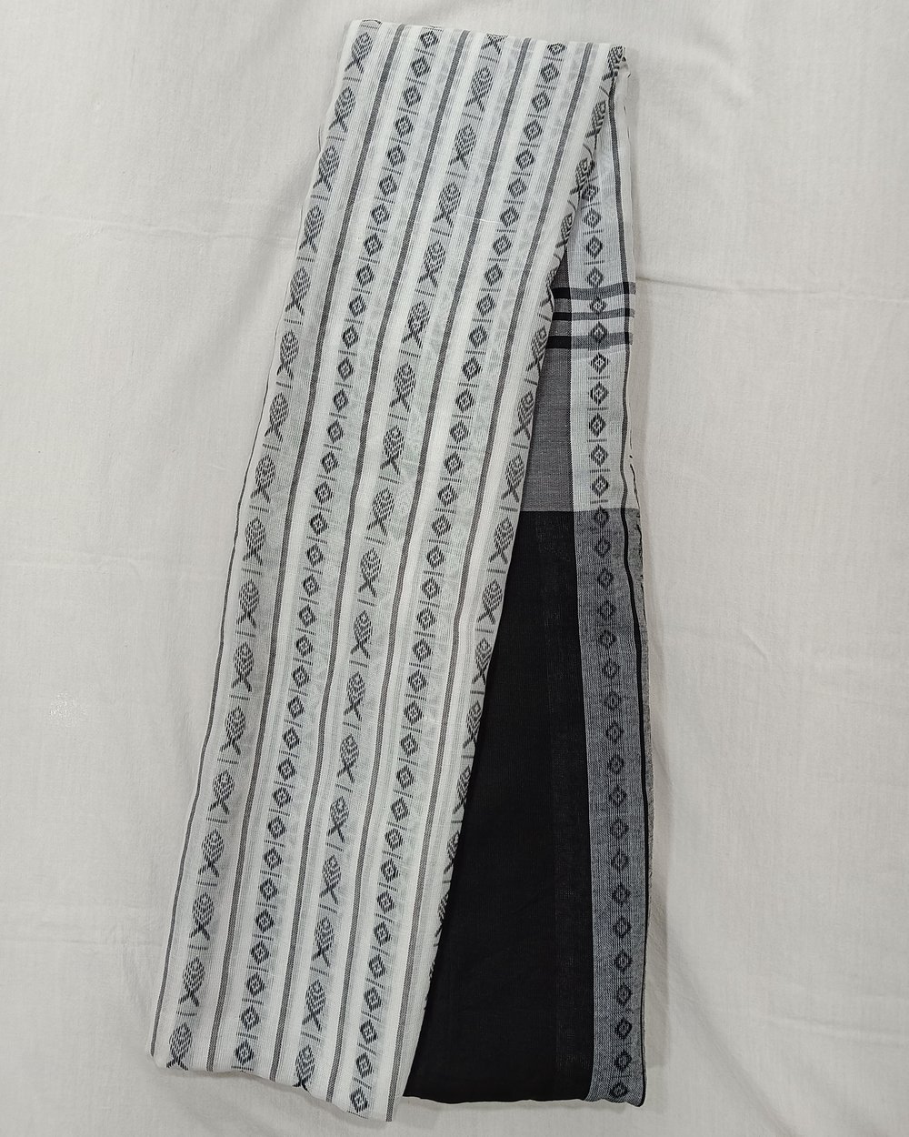 White Khadi With Grey Contrast Pallu And Fish Motifs Weaved