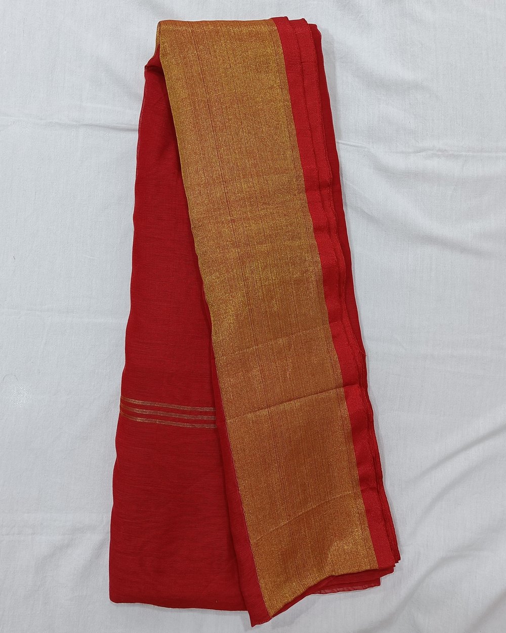 Red Cotton Handloom Saree in Red With Golden Zari Border