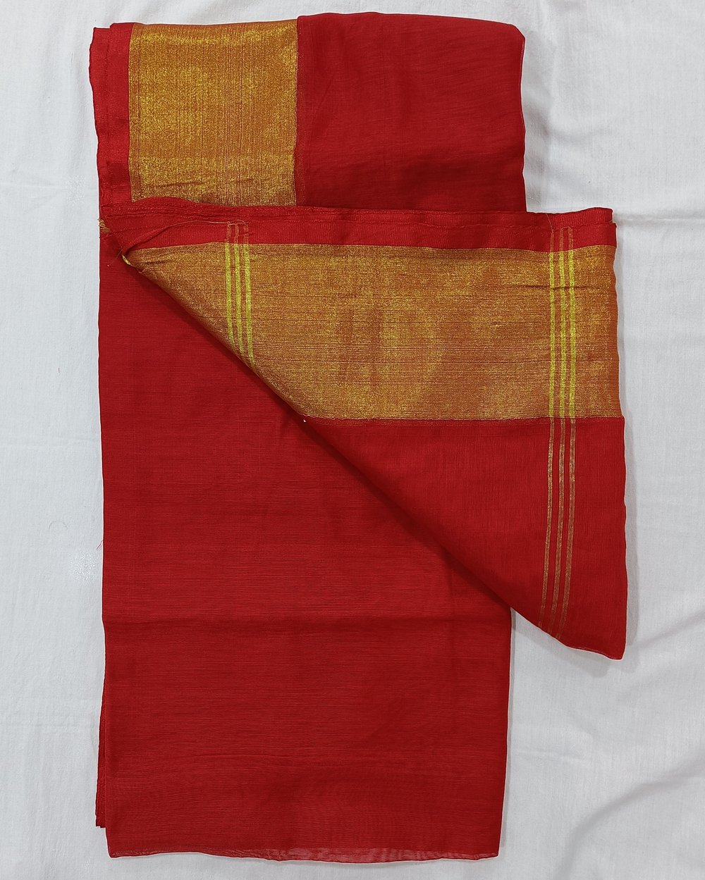 Red Cotton Handloom Saree in Red With Golden Zari Border
