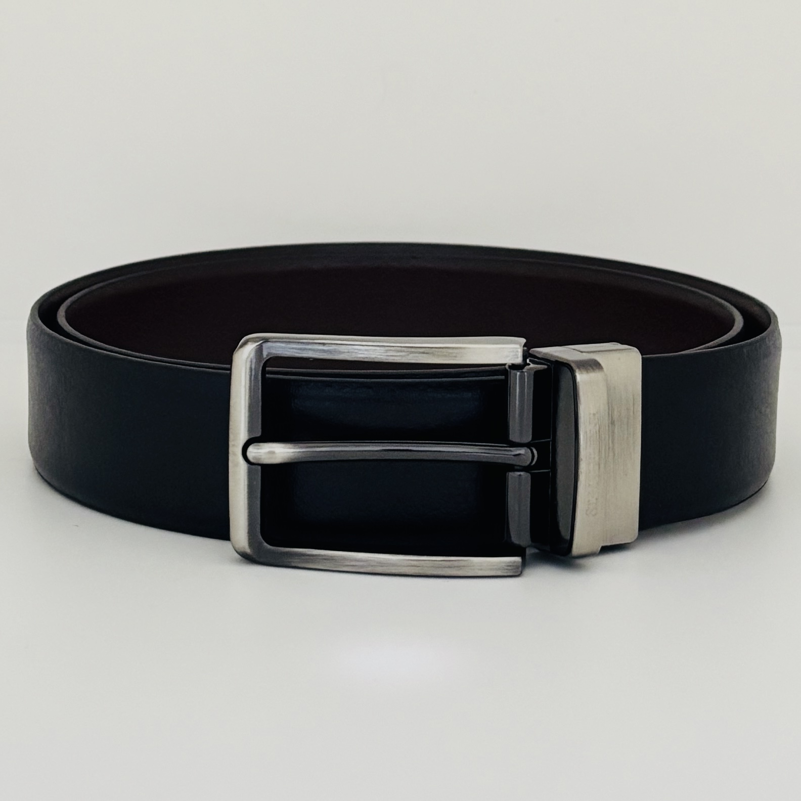 St. Valentine Men’s Reversible Belt – Genuine Leather | Smooth Black & Rich Brown | Dual-Color with Swivel Buckle
