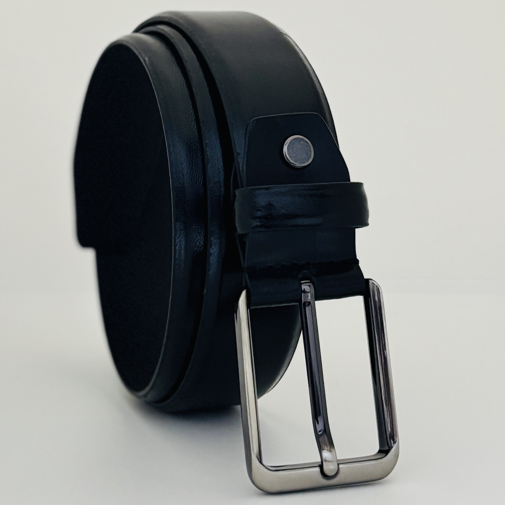 St. Valentine Classic Black Leather Belt for Men