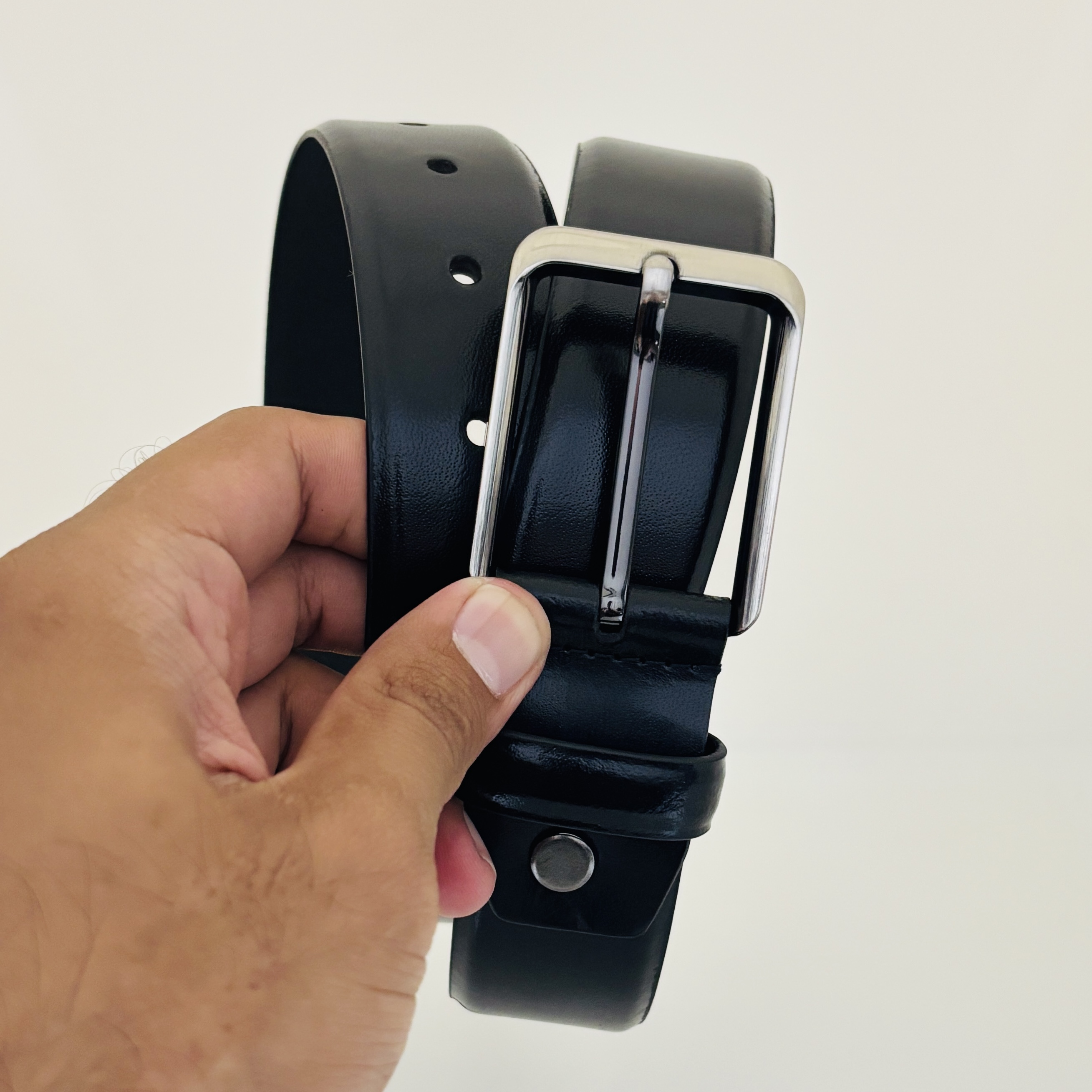 St. Valentine Classic Black Leather Belt for Men