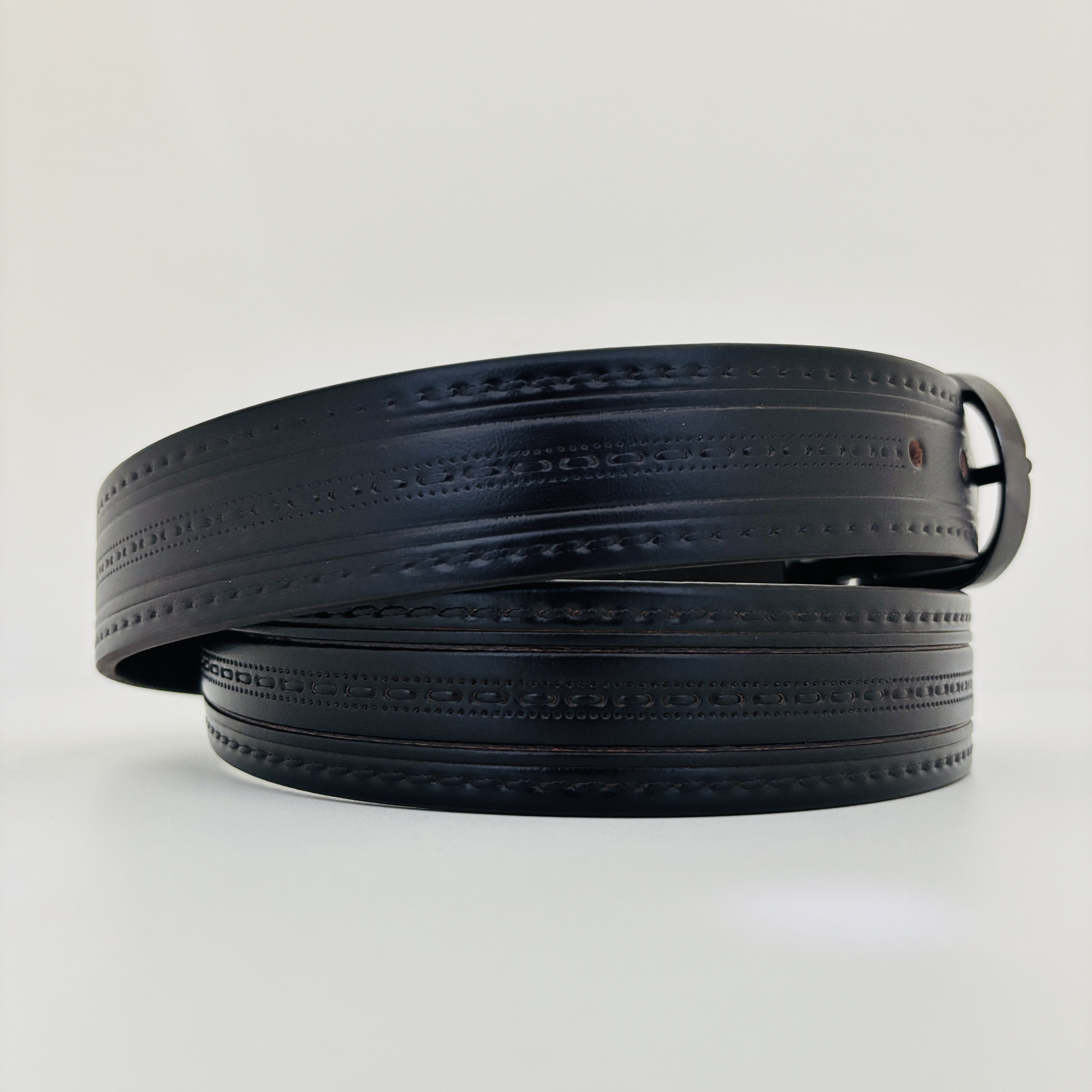 St. Valentine Designer Leather Belt – Black Textured Finish | Casual & Semi-Formal Style