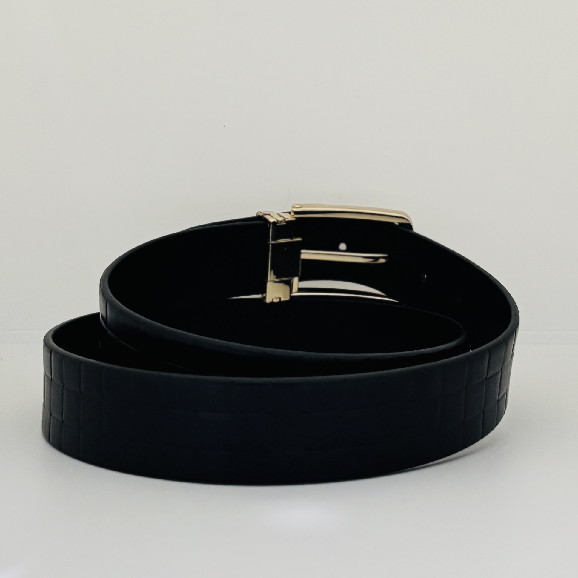 St. Valentine Premium Black Leather Belt – Gold Buckle Edition