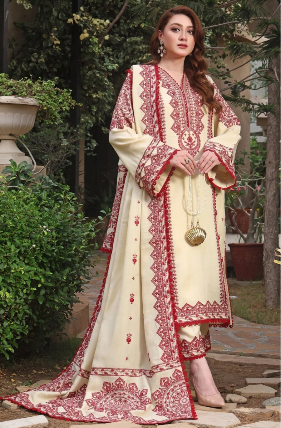 Dhanak Embroidered OWR-2095