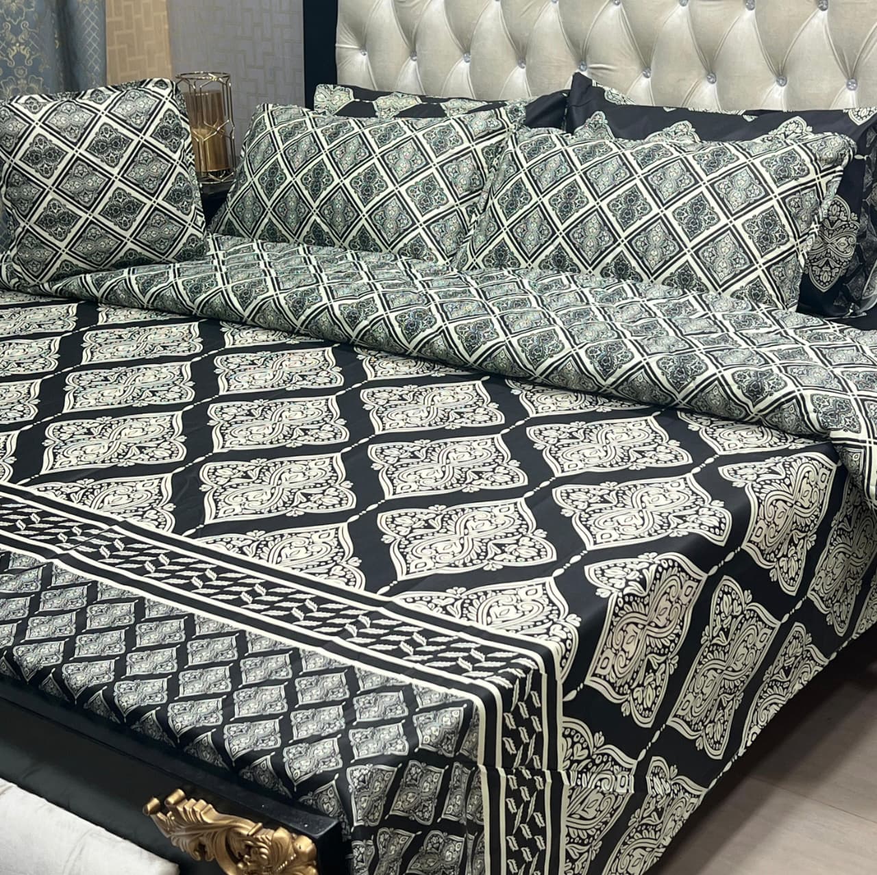 Luxury Patterned Bedding Set