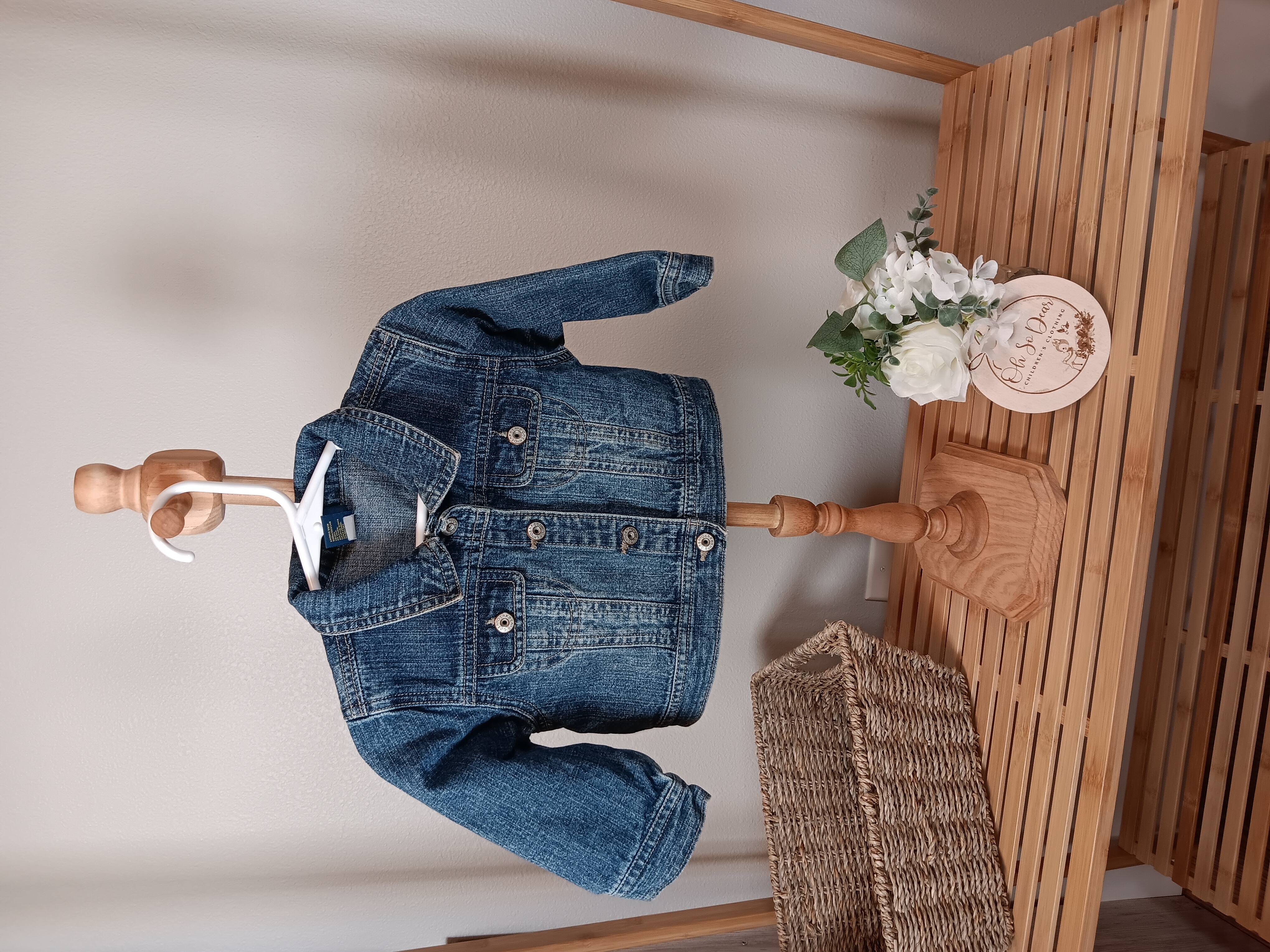 OshKosh Denim Jacket size 12 months  