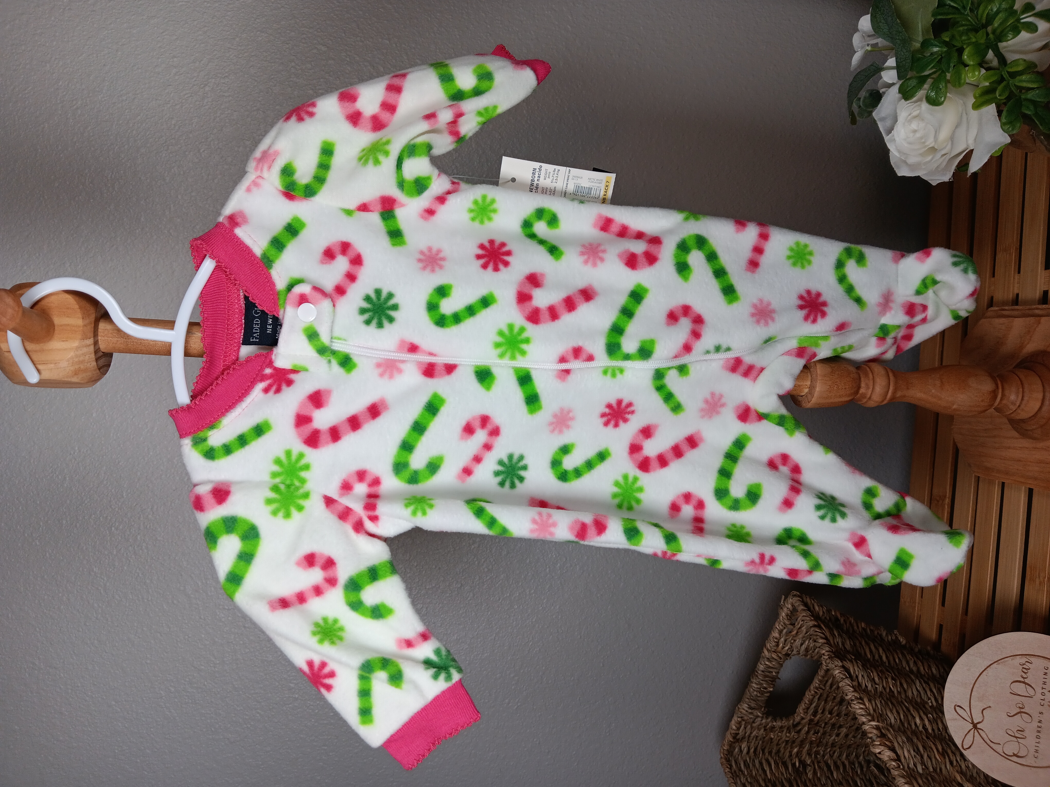 Baby Holiday Sleepsuit Festive fleece onesie for infants Faded Glory brand size newborn NWT