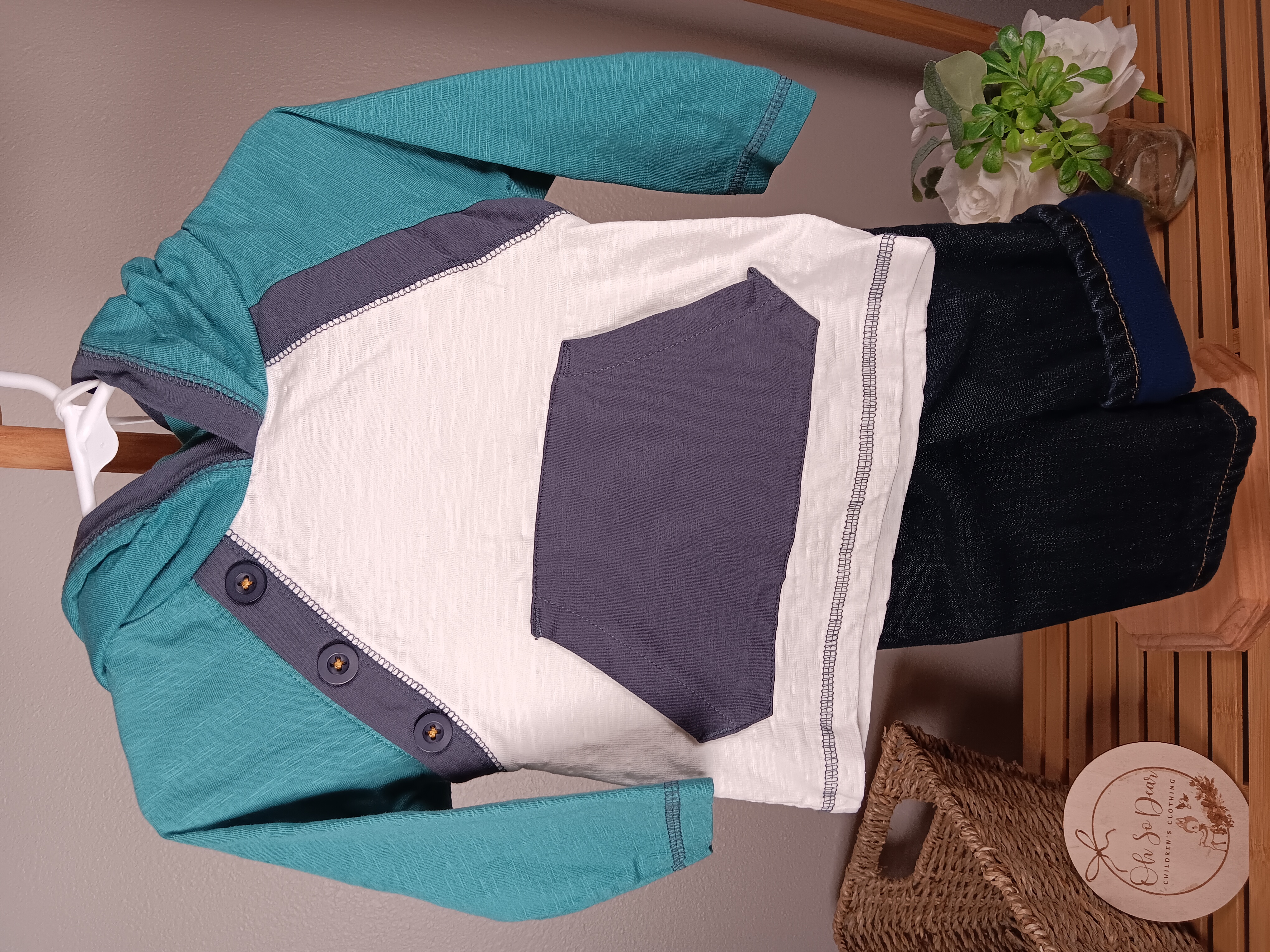 Sweet set for Baby Boy size 6 to12months shirt by Tommy Bahama 12 months jeans by Old Navy fleece lined size 6 to 12 months in VGUC