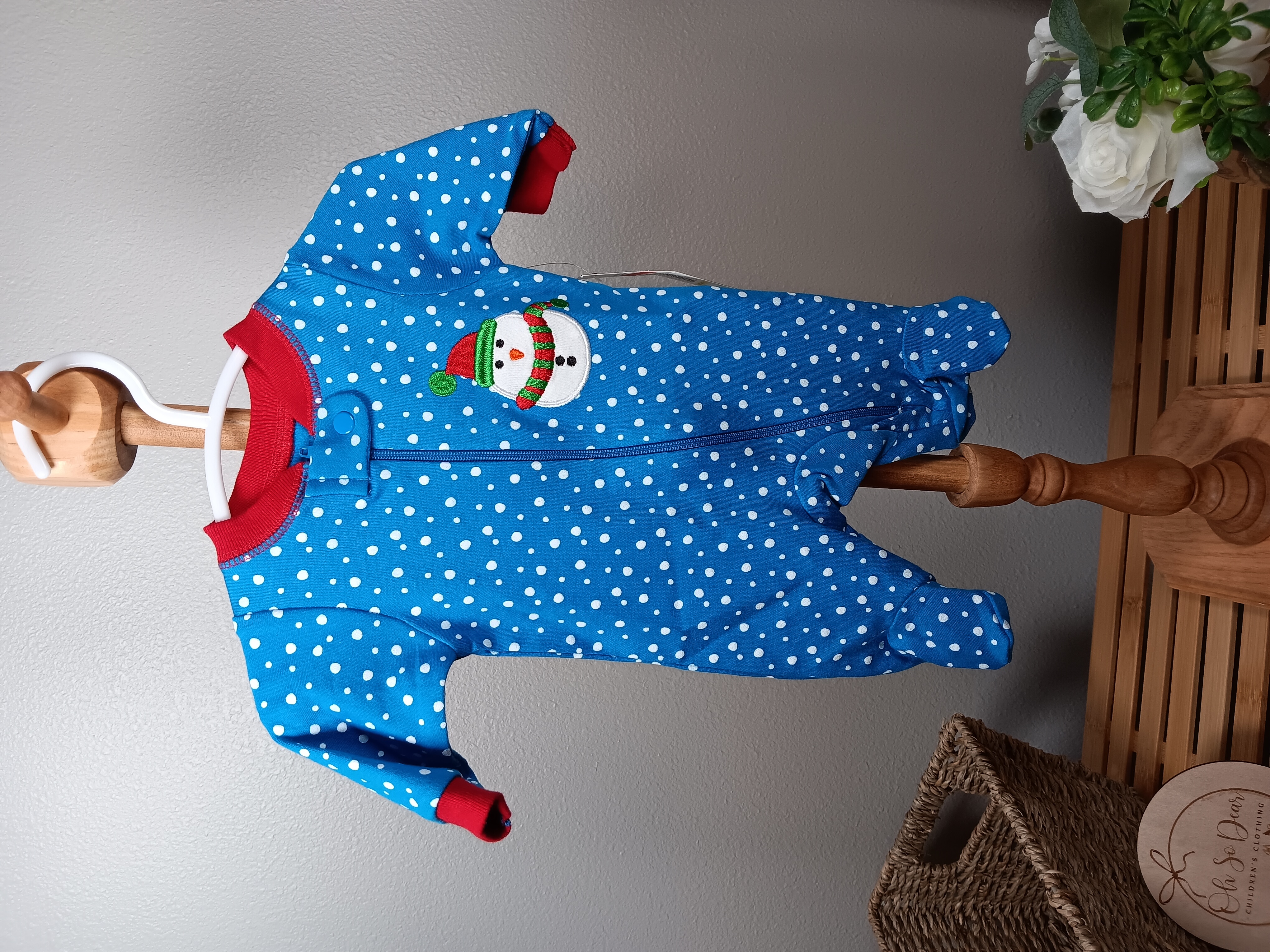 Baby Christmas Onesie Festive cotton snowman print sleepwear for infants NWT size Preemie by Faded Glory