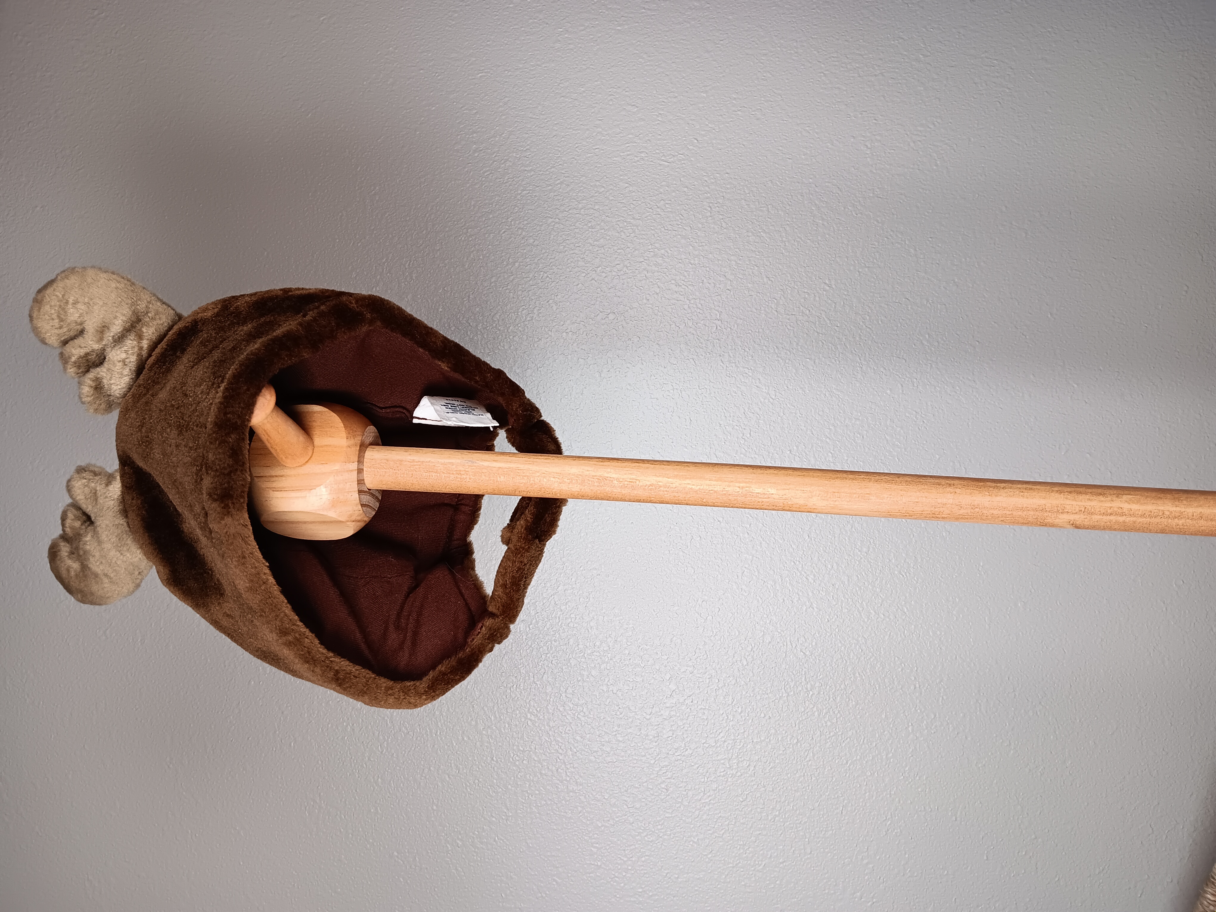 Plush Reindeer hat from baby Gap size to 6 months EUC