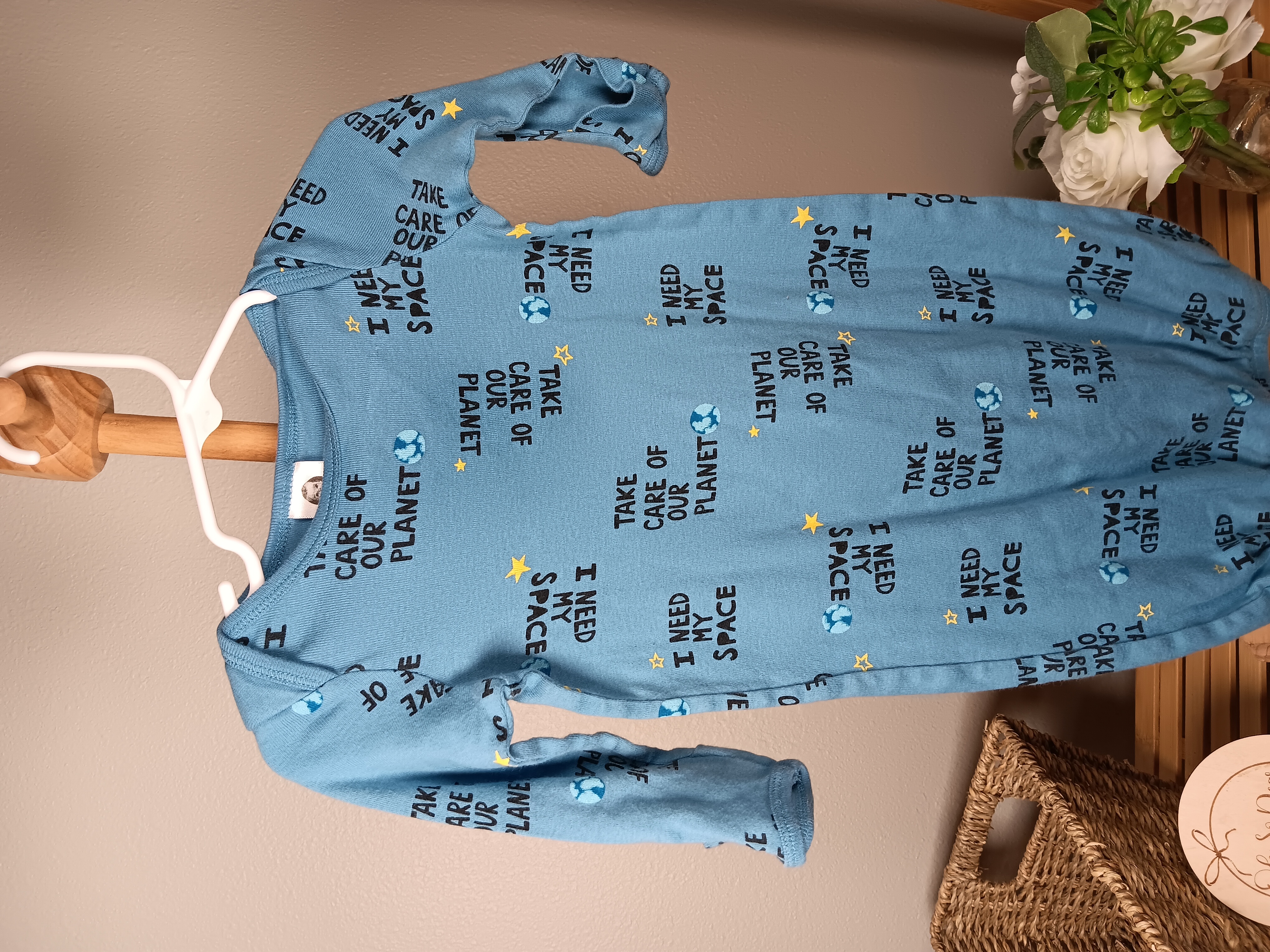 Gerber 3 to 6 months Gown in VGUC Reads "Take care of our planet" and "I need my space"