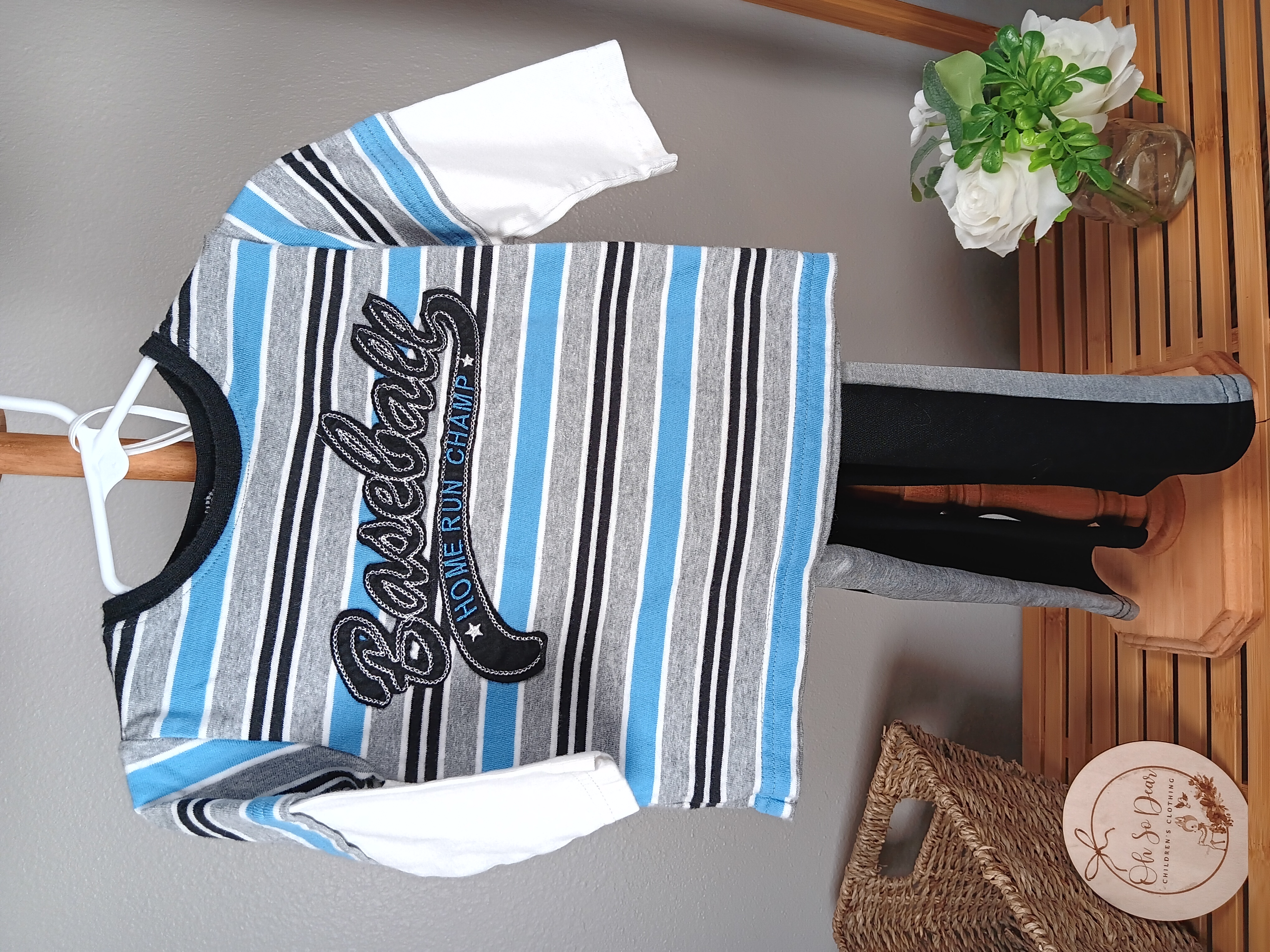 Darling 2 piece set shirt by Miniwear size 12 months pants are Sport pants size 18 months no brand both pieces EUC