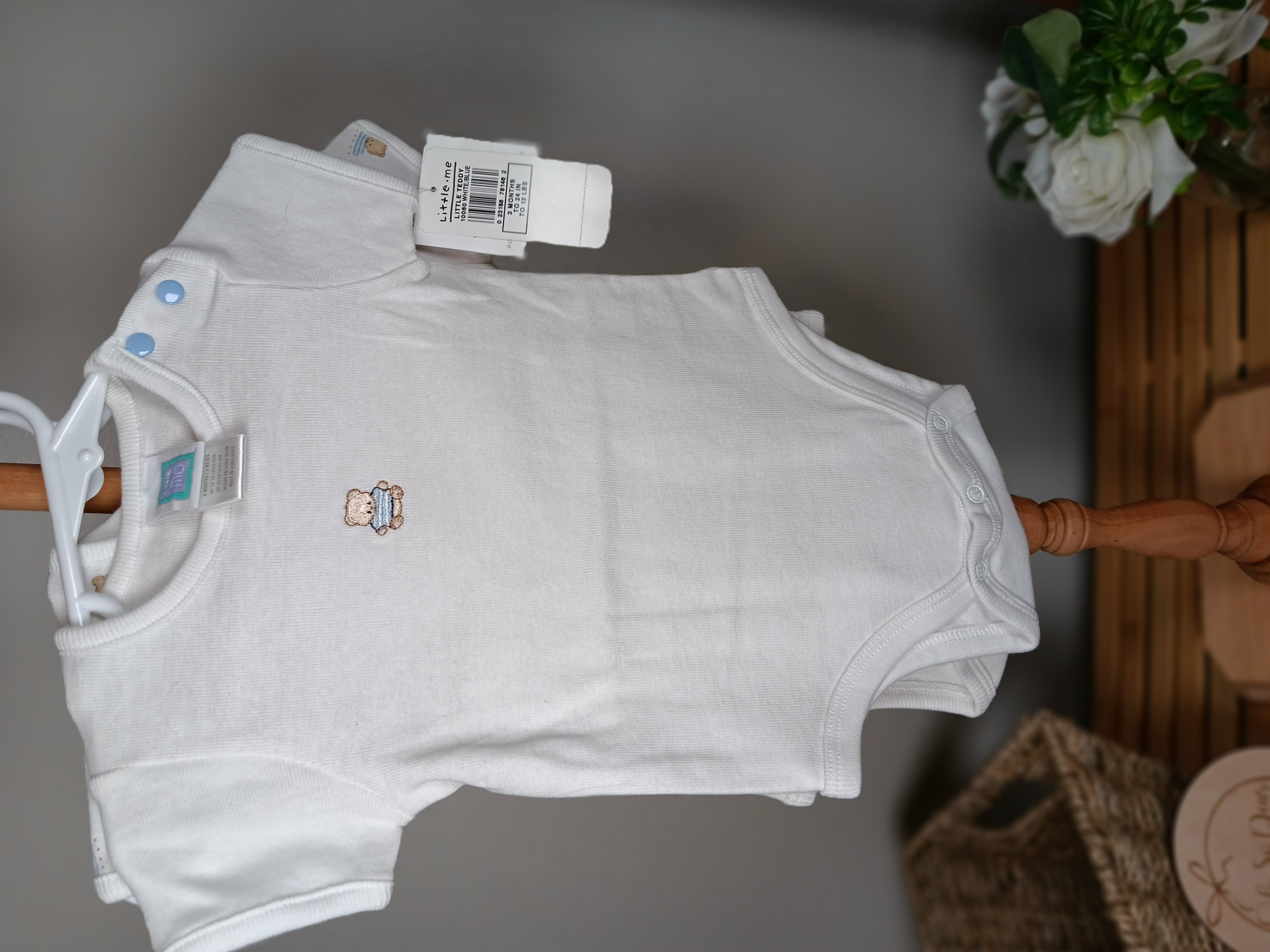 Little Me 4 piece set. 2 one-piece's and a hat and booties set size 3 months NWT Y2K
