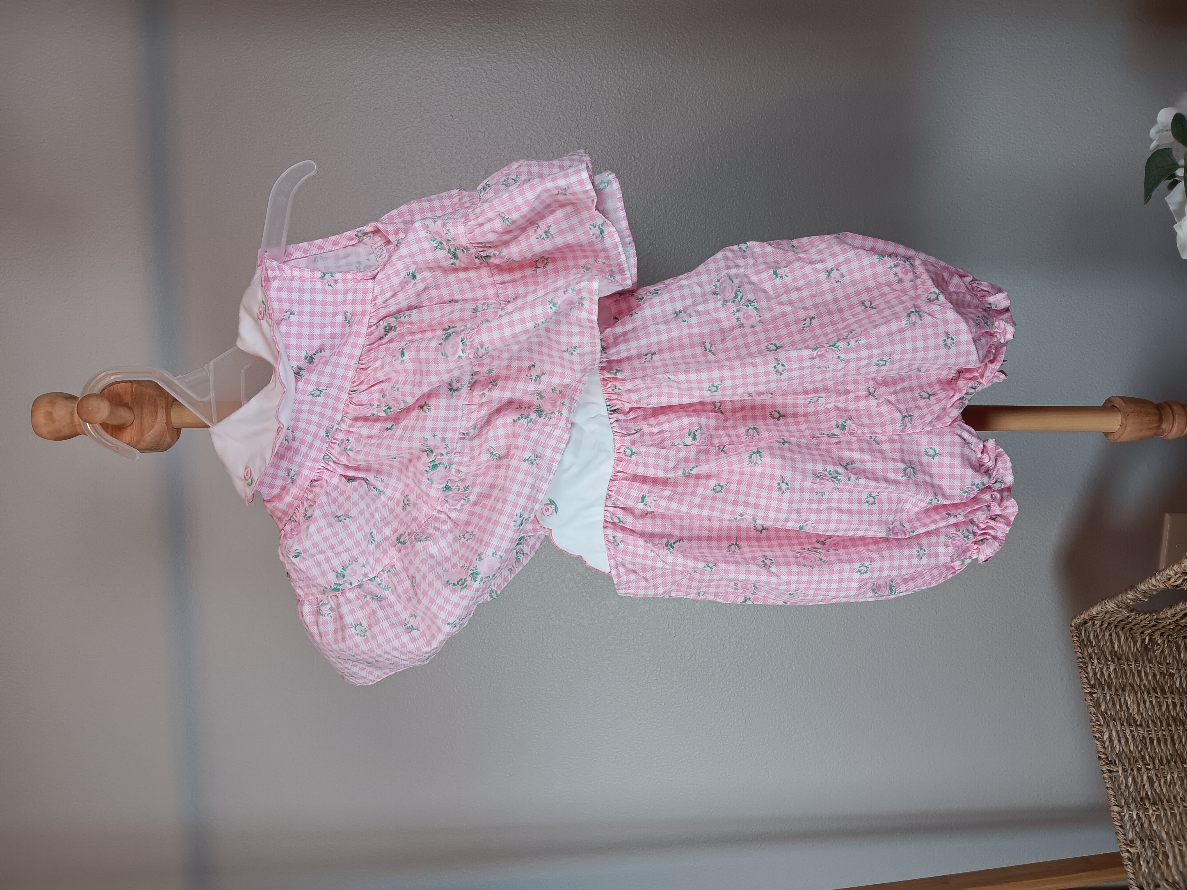 Dress with Romper underneath very sweet Vintage 3 to 6 months size  