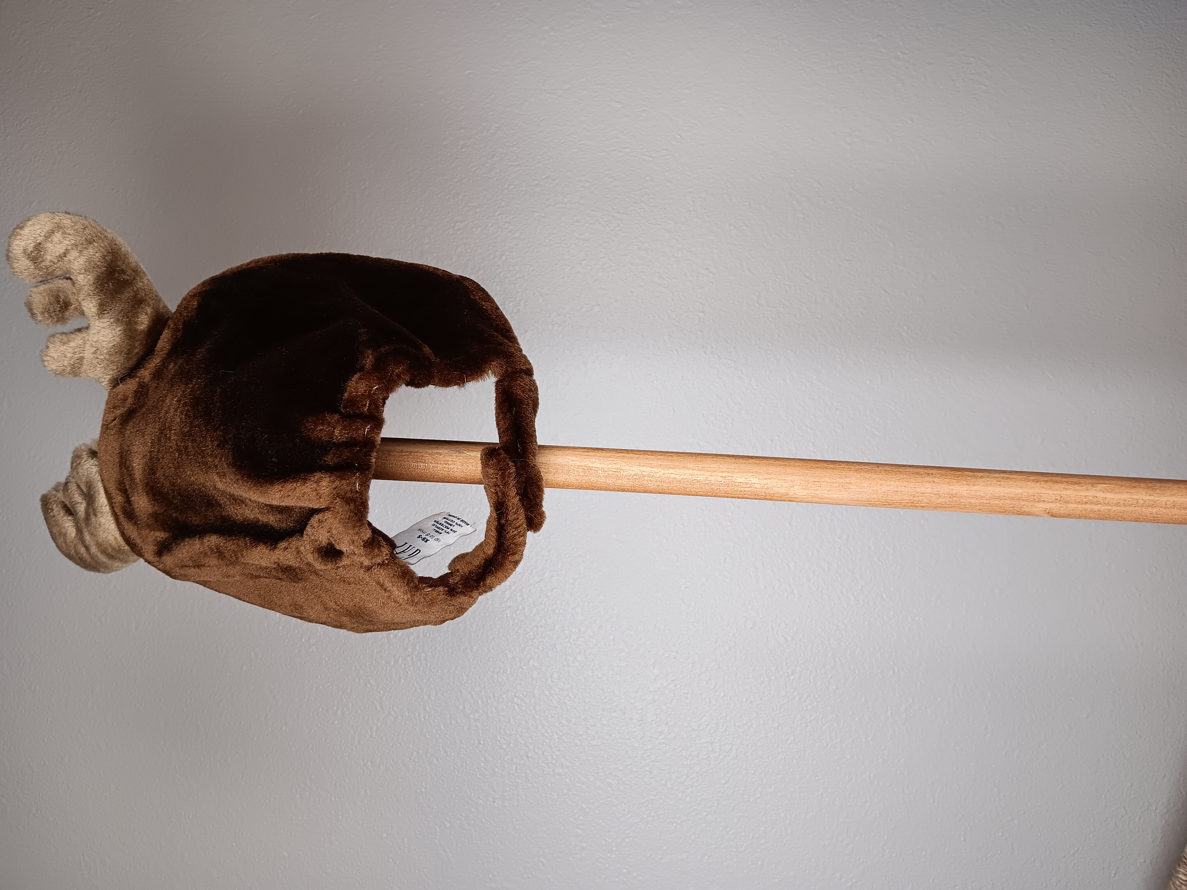 Plush Reindeer hat from baby Gap size to 6 months EUC