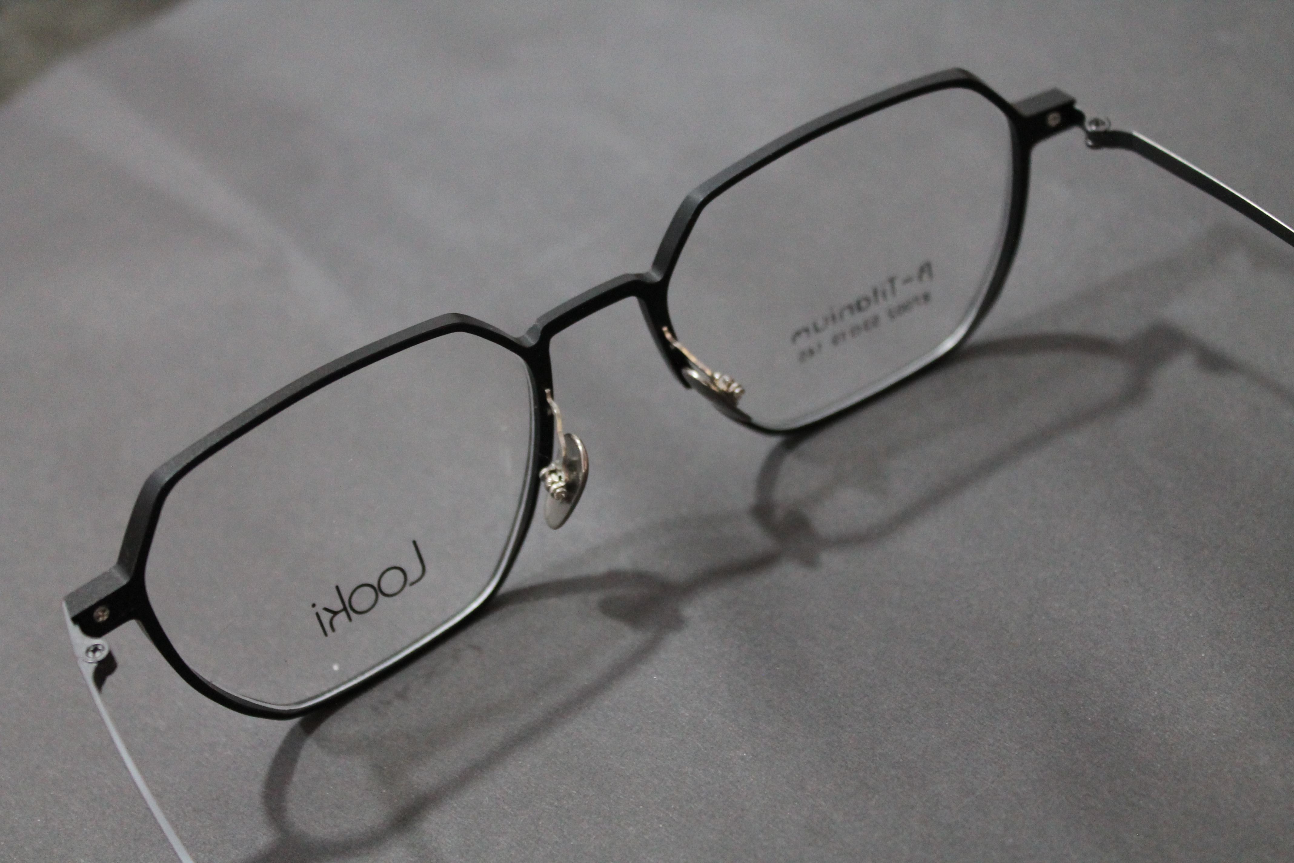 Looki Metal Çerçeveli Gözlük