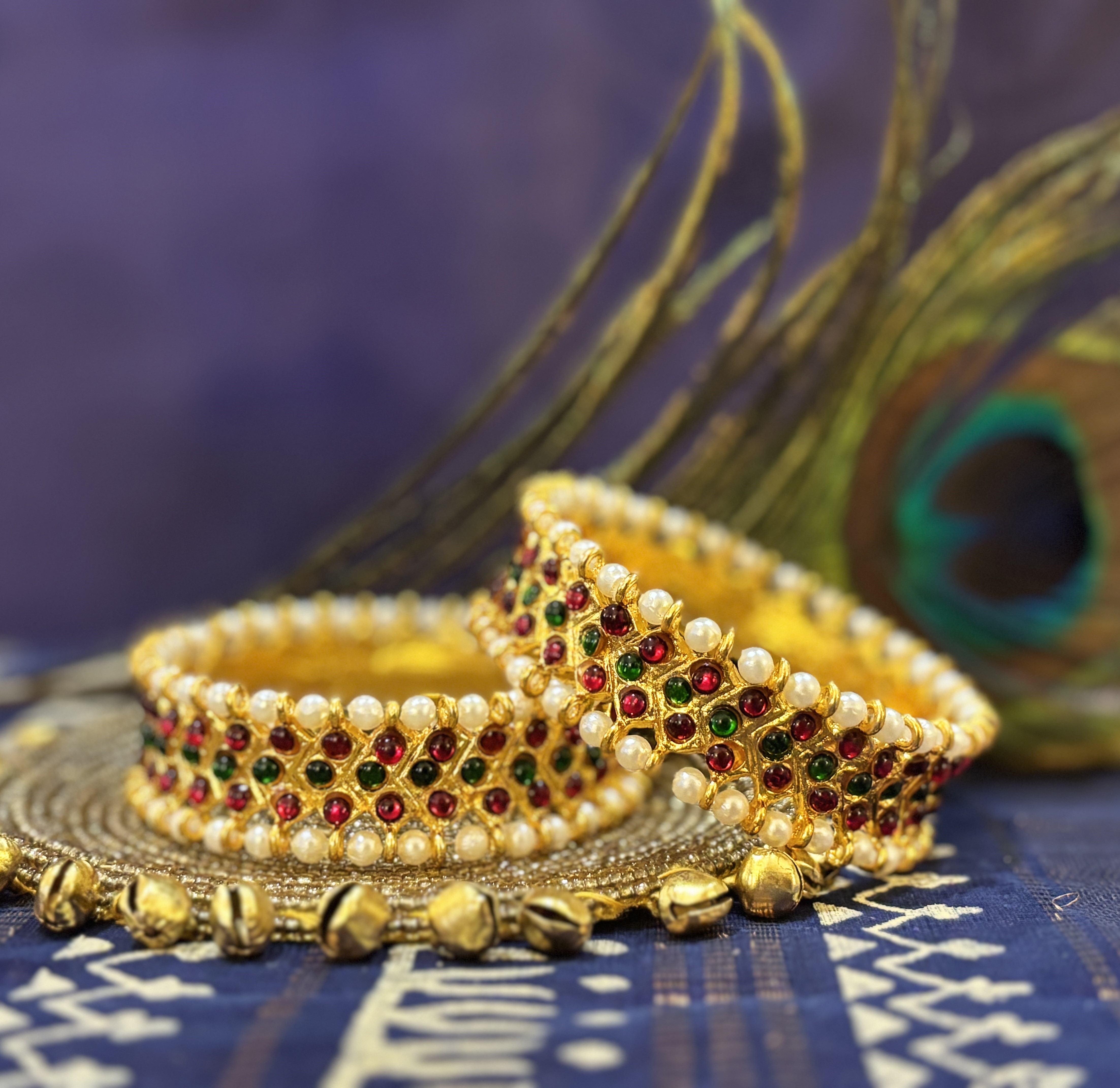 Kundan Bangles