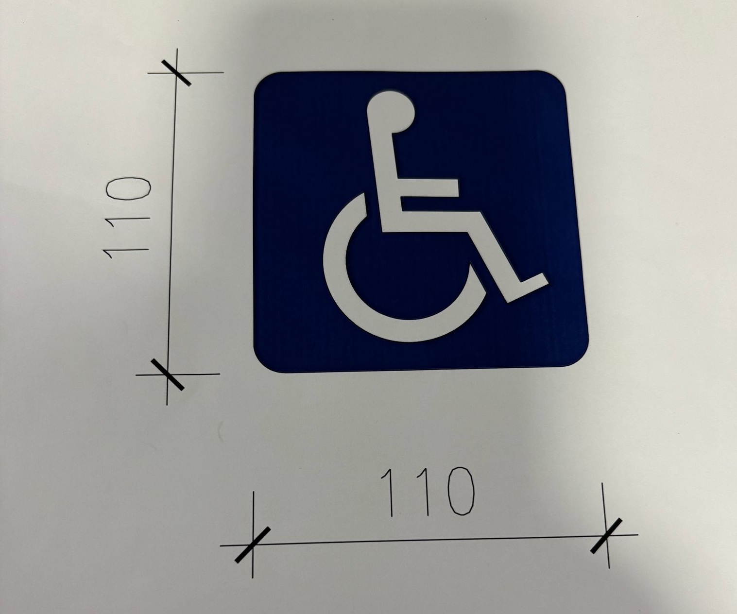 無障礙設施提示3M貼