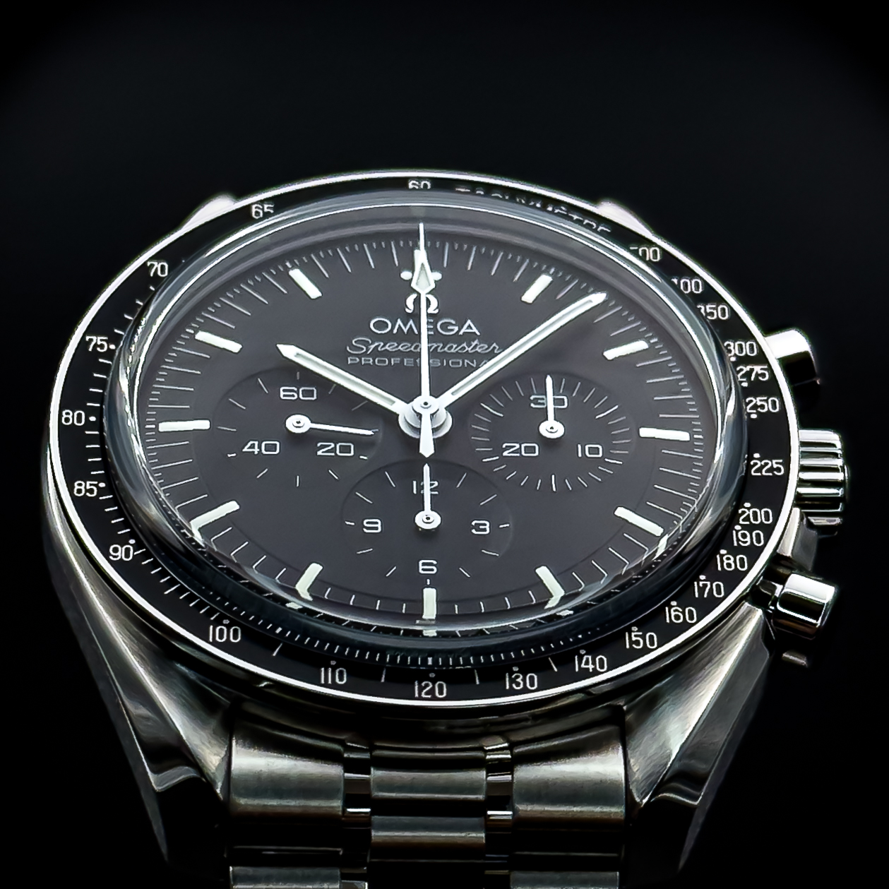 Omega Speedmaster Professional Moonwatch Sapphire Sandwich