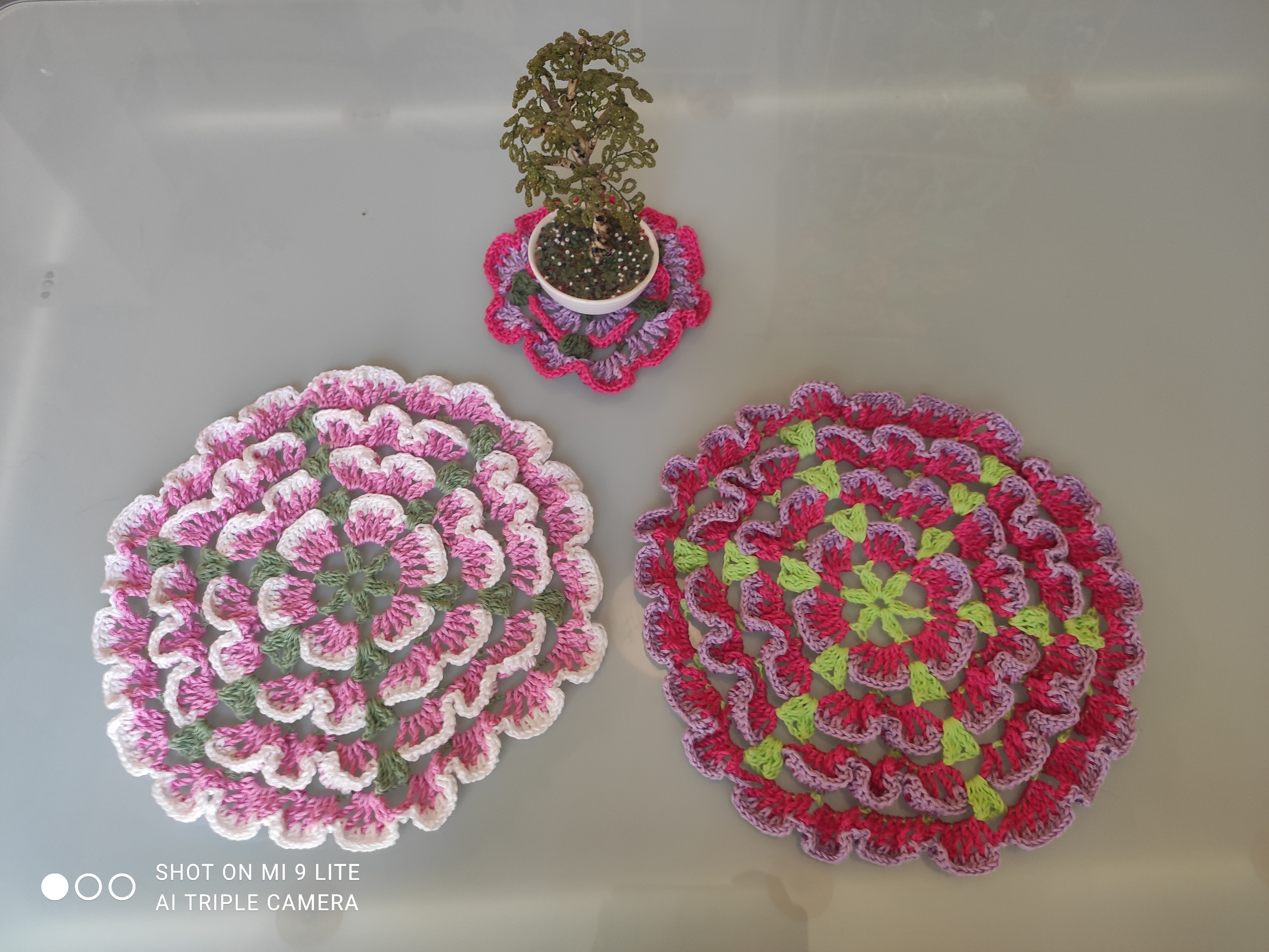 Dessous de verre et napperons en crochet