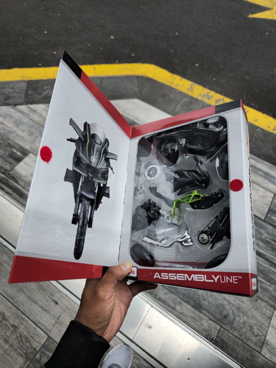 KAWASAKI NINJA H2R ARMABLE