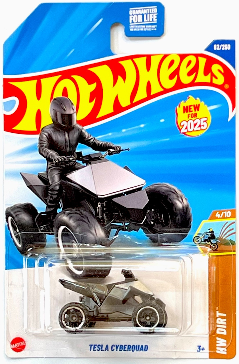 TESLA CYBERQUAD