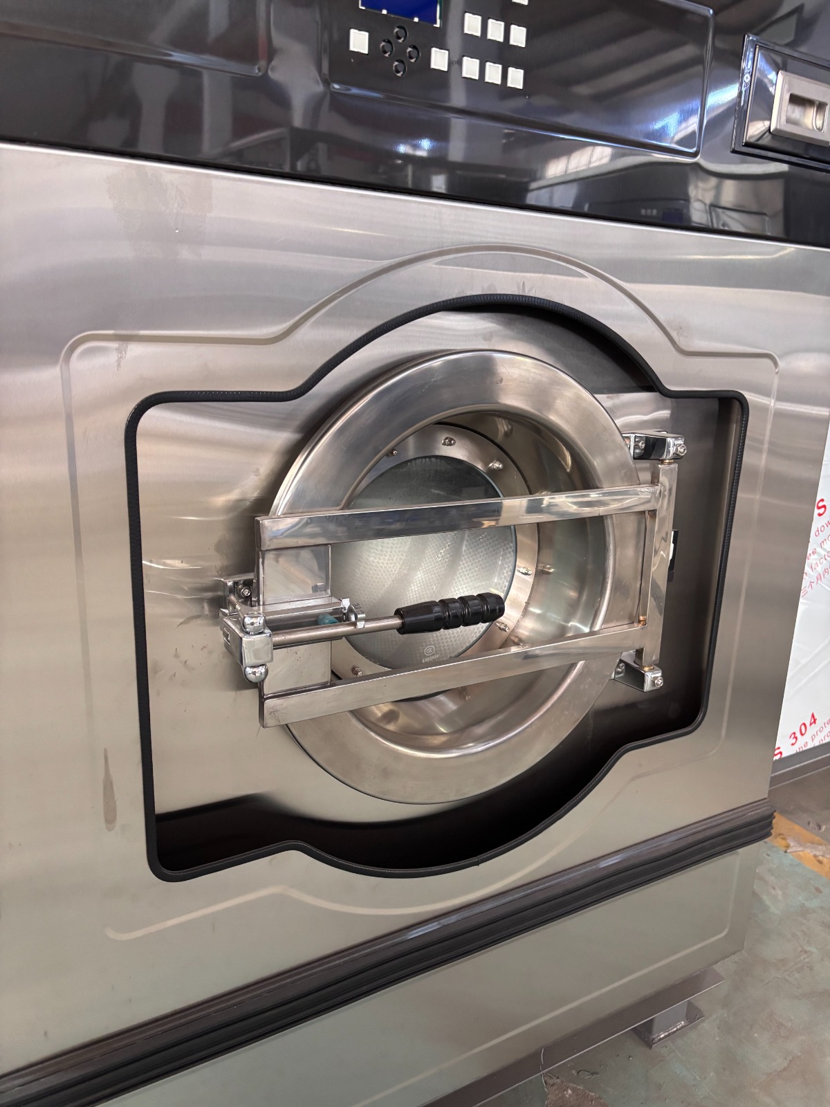 Industrial Washing Machine