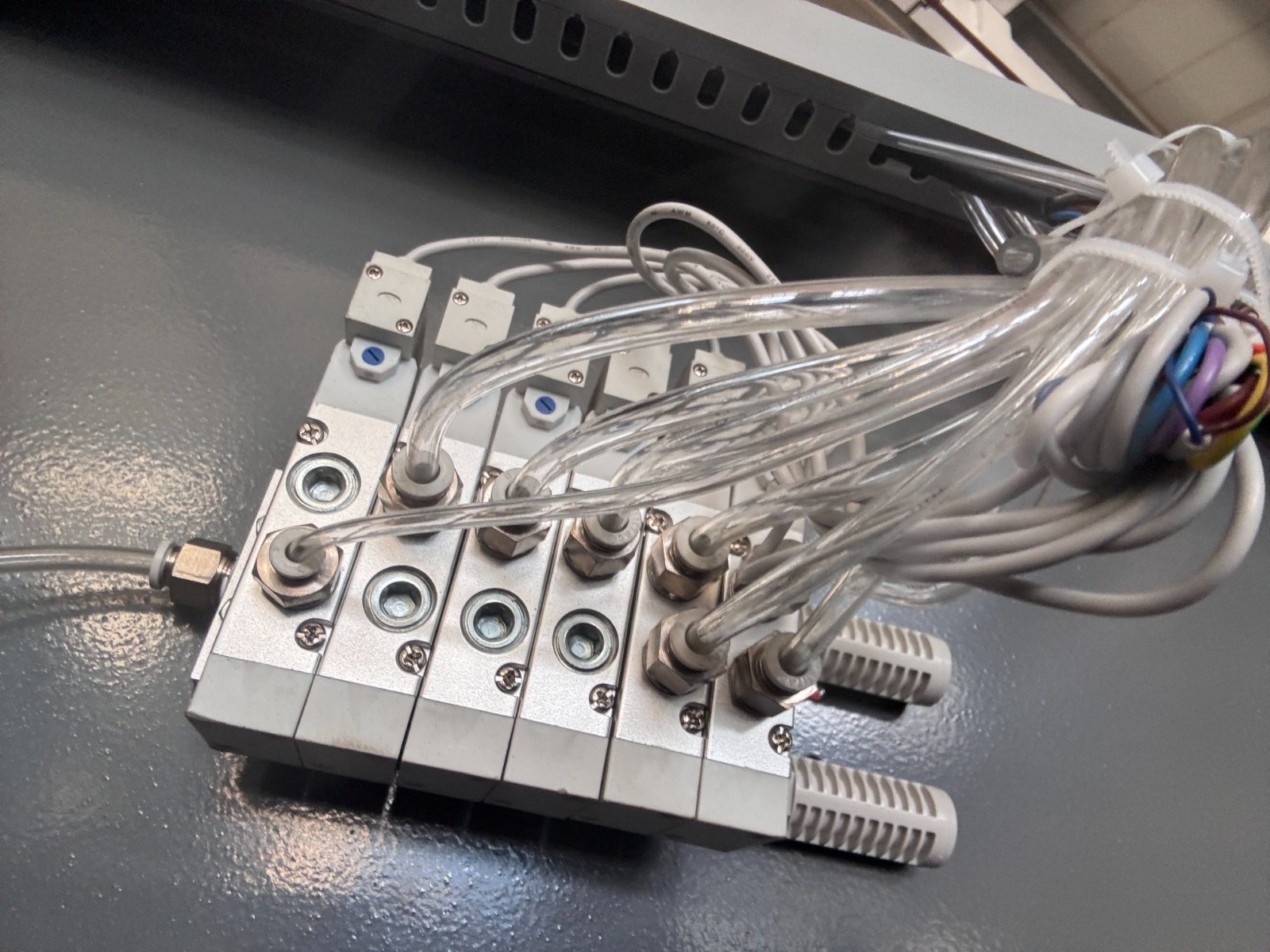 Pneumatic Solenoid Valve Manifold