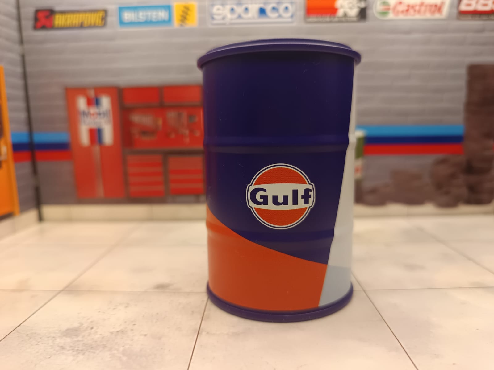 Bidon Huile Métal "GULF" 8,3cm x 5,5cm