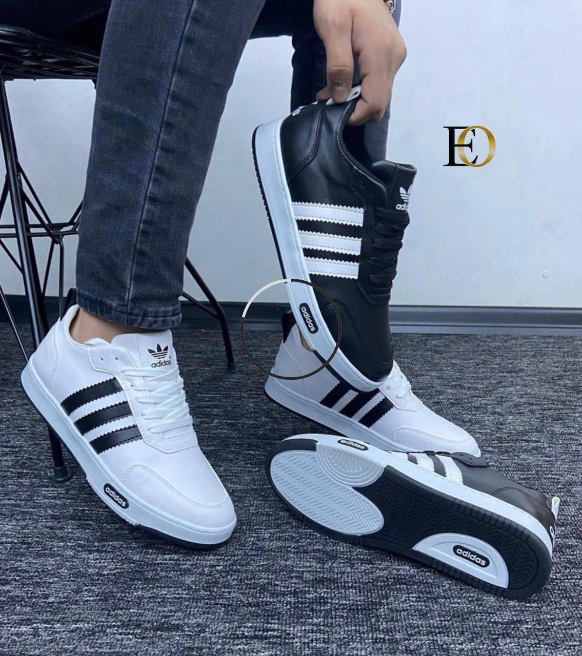  Baskets Adidas Samba OG Blanches et Noires