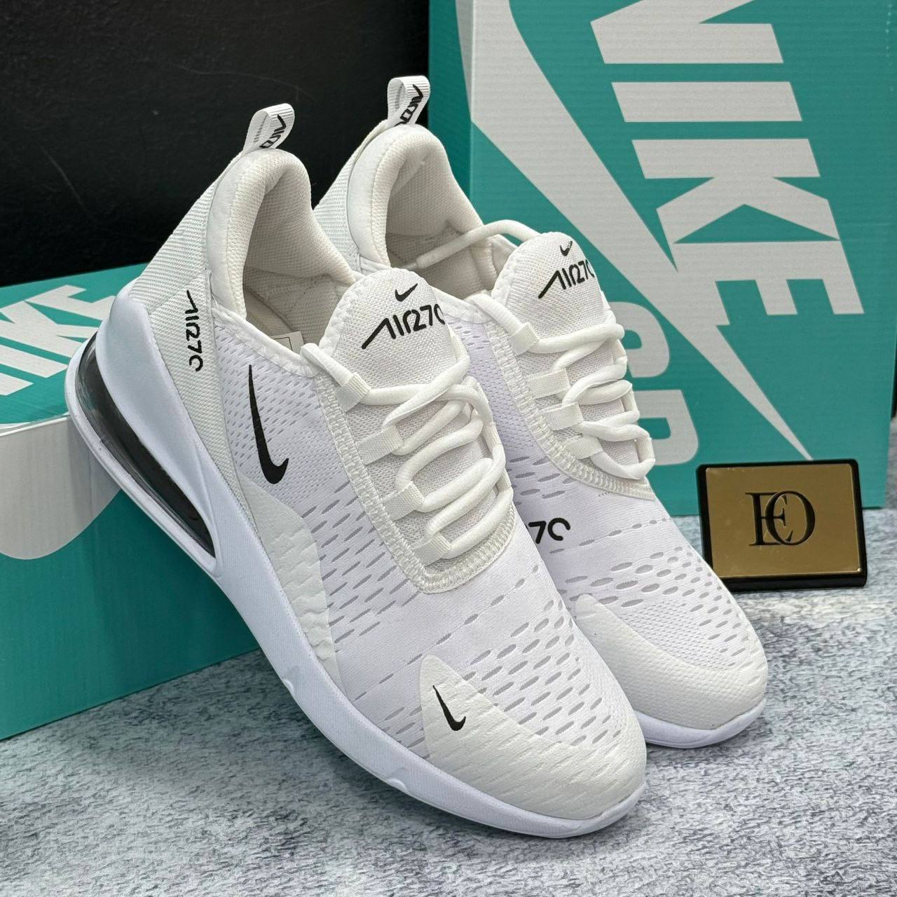 Chaussures de sport Nike Air Max 270