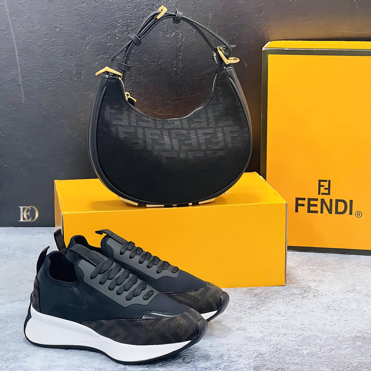  Ensemble Fendi Noir et Marron : Sac à Main, Baskets et Portefeuille - Motif FF Iconique