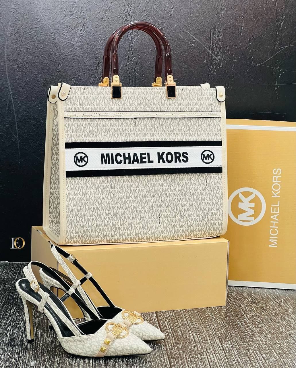 Ensemble Michael Kors Blanc et Noir : Sac à Main et Escarpins Assortis