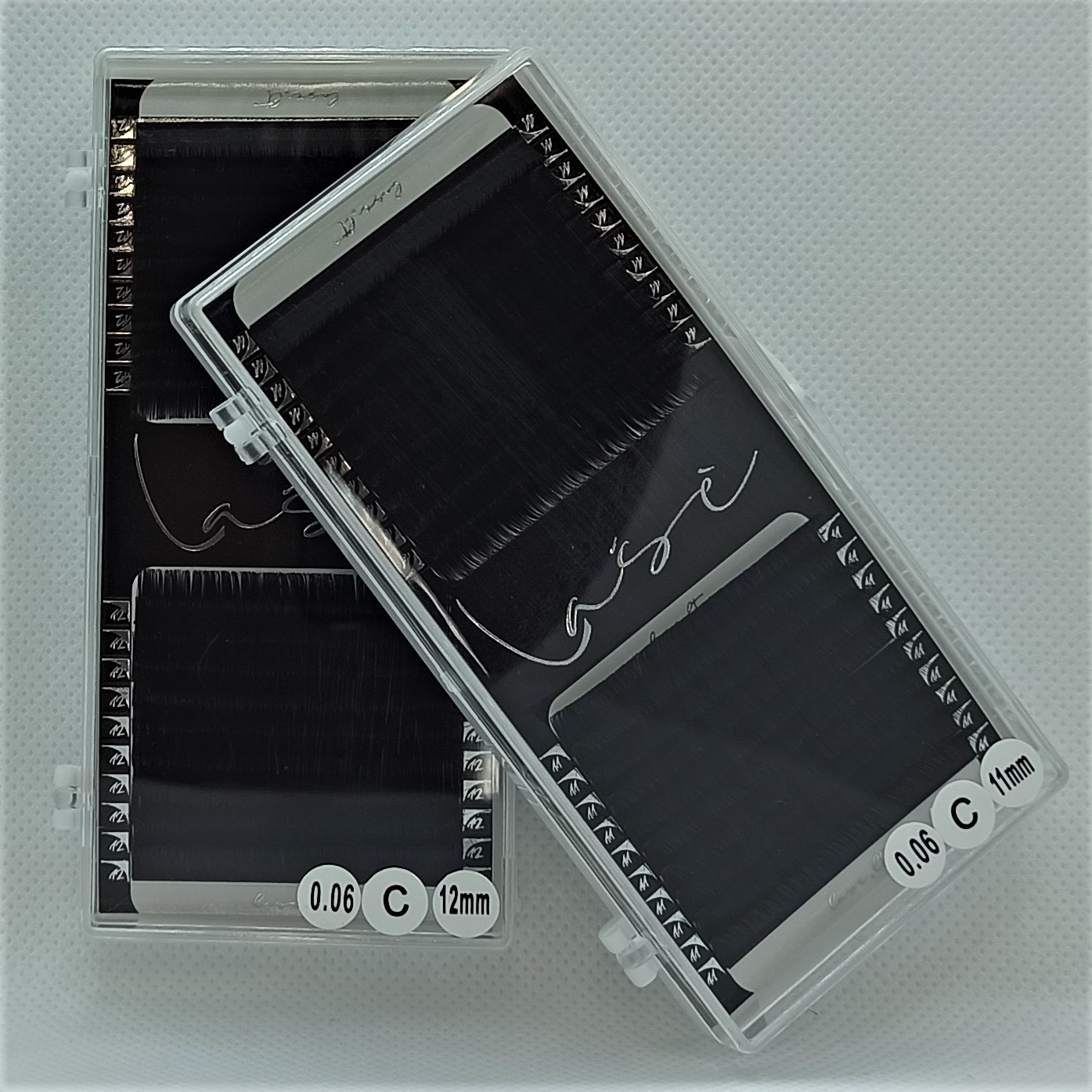 0,06mm "Lašė" Premium Volume blakstienos