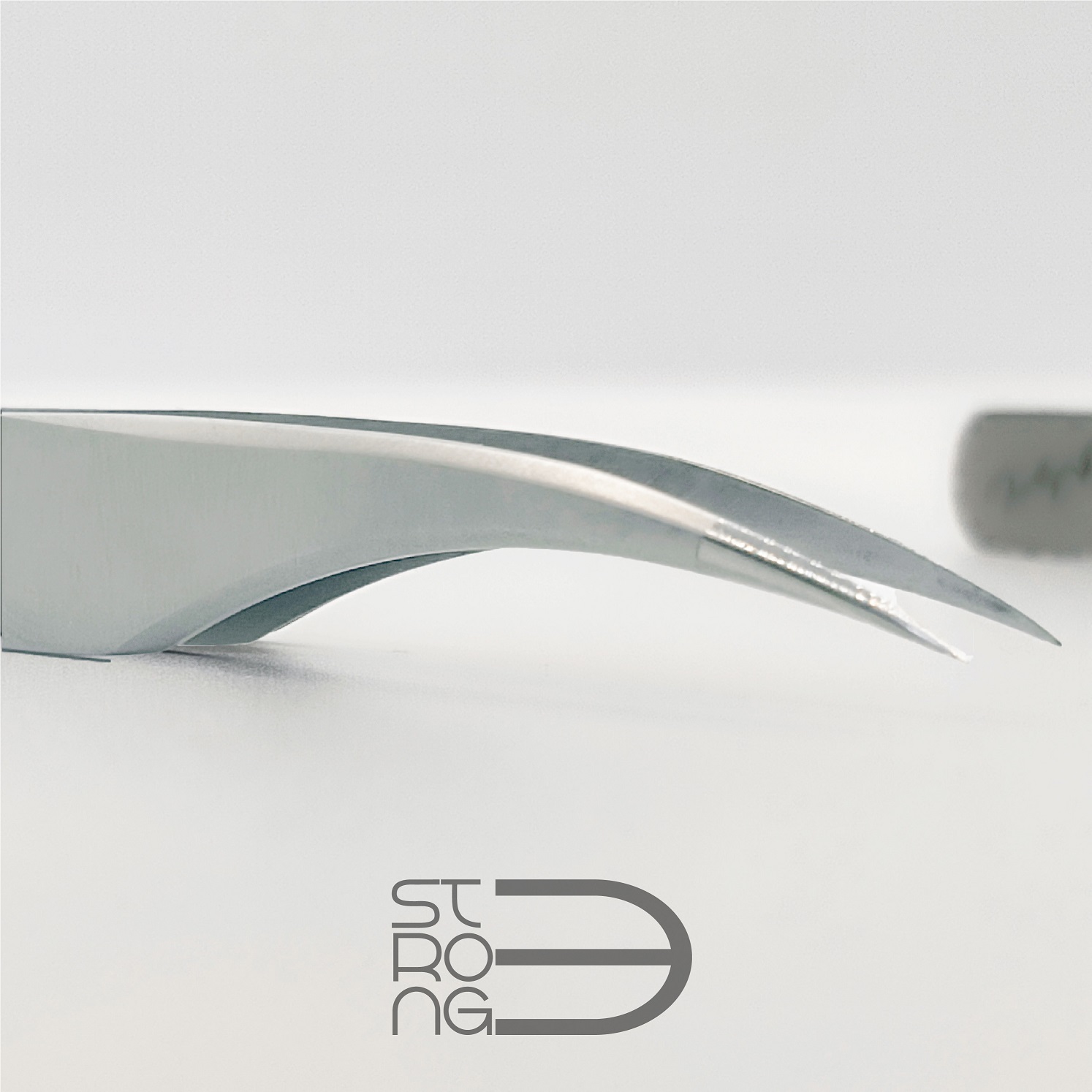 "Lašė" Strong 3 pincetas blakstienų atskyrimui