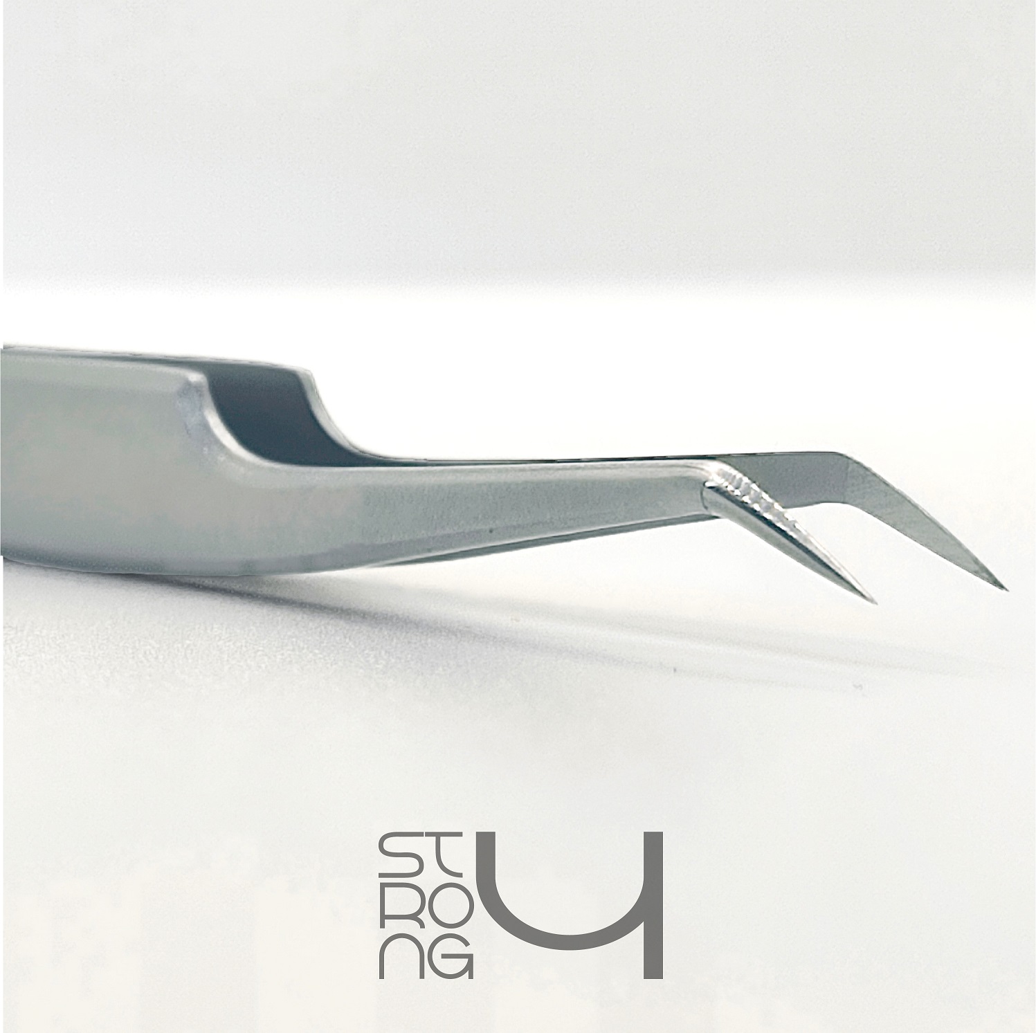 "Lašė" Strong 4 pincetas blakstienų priauginimui