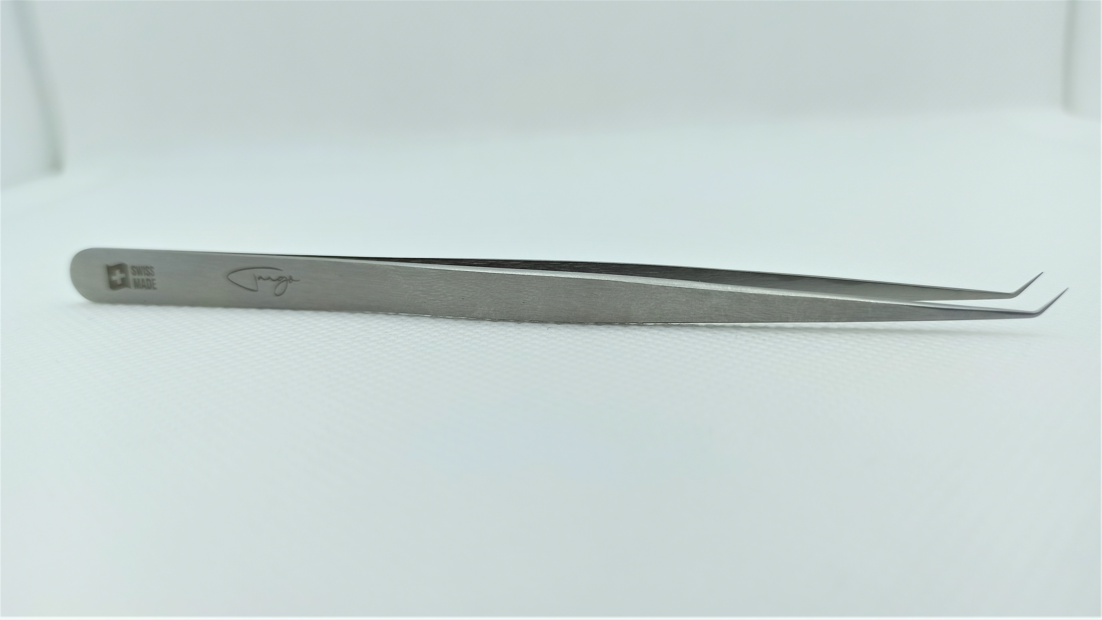 "TANGO" Luxury klasės šveicariškas pincetas blakstienų priauginimui